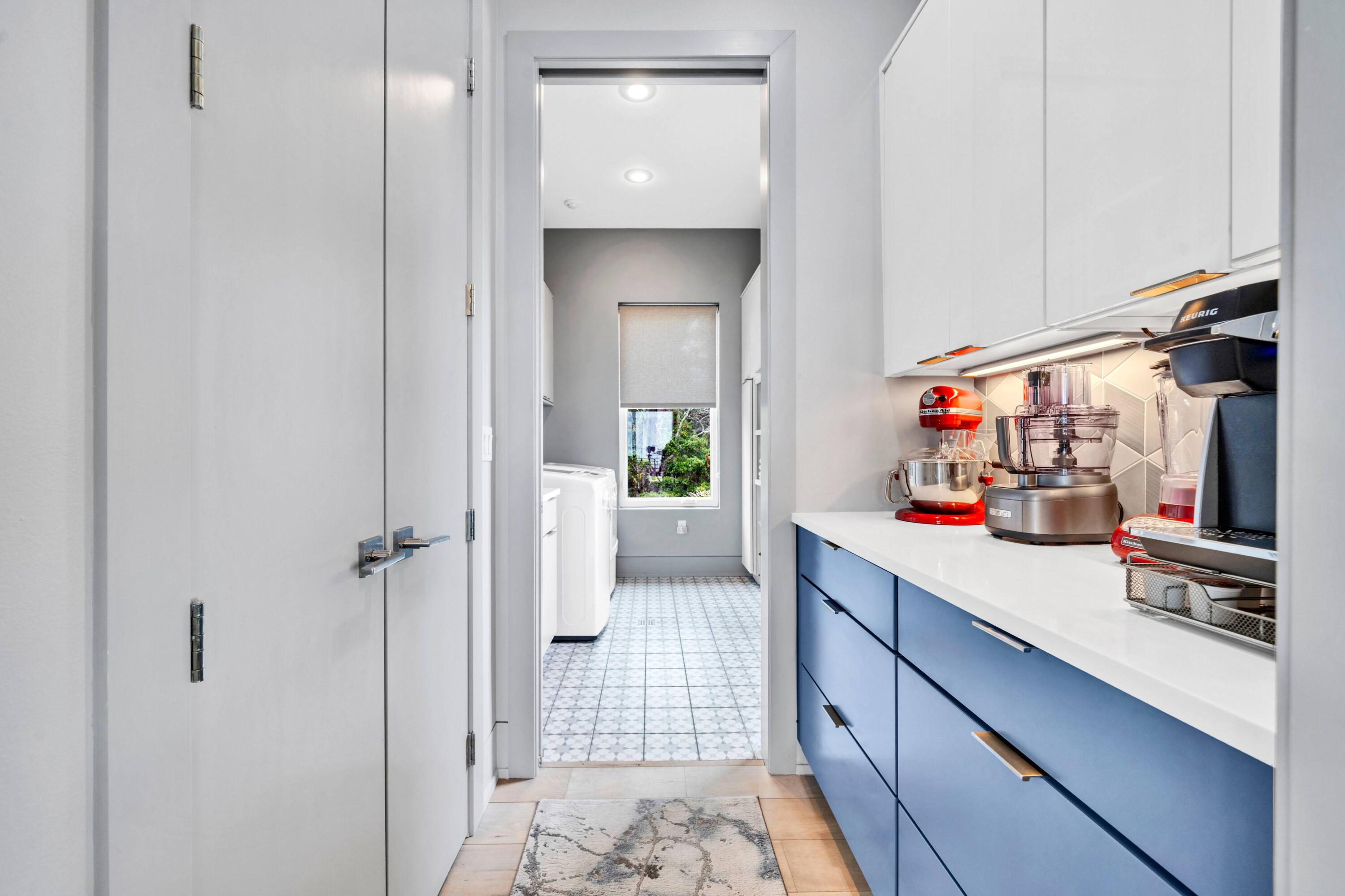 BAY HARBOUR - Residential