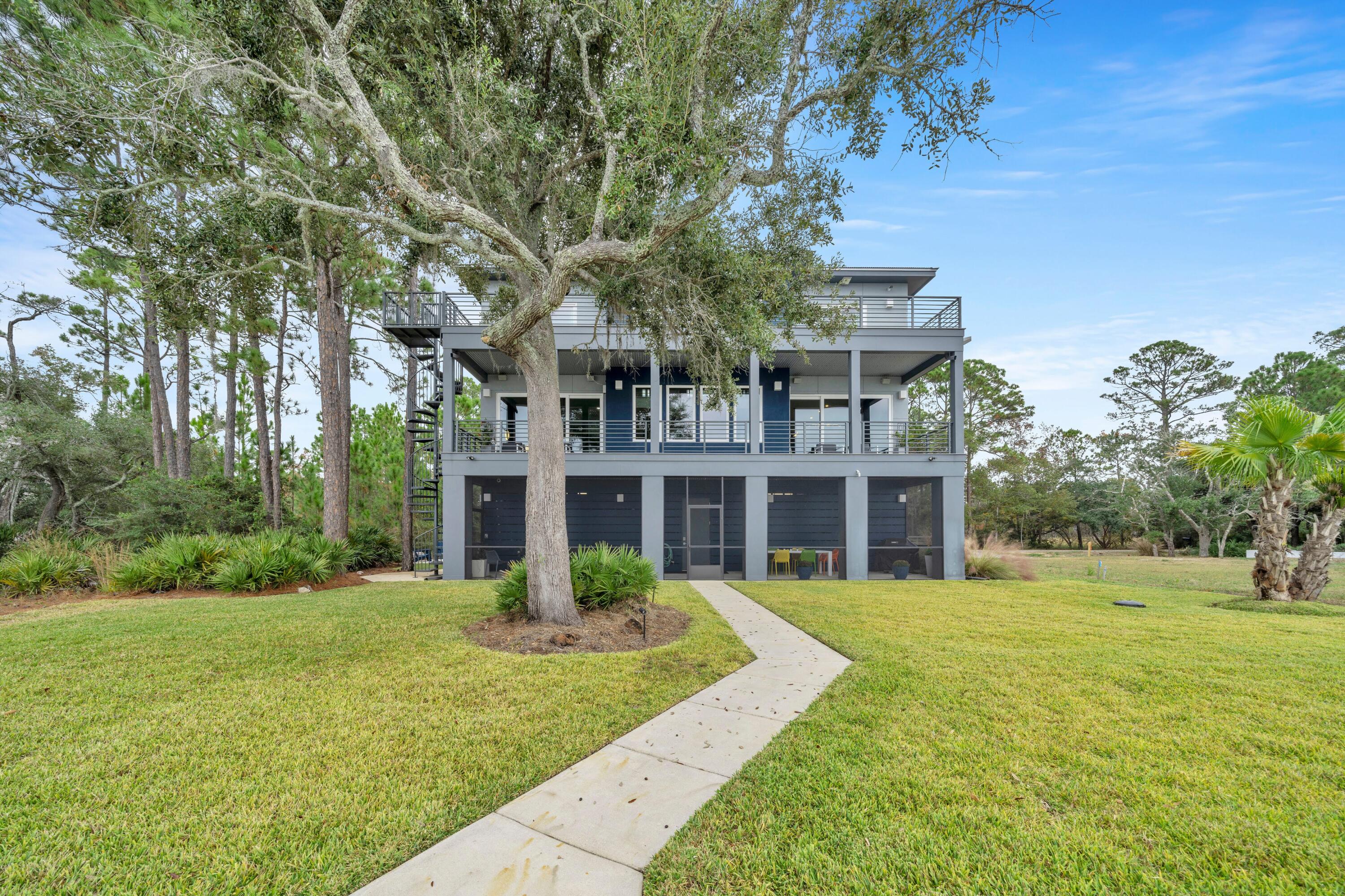 BAY HARBOUR - Residential