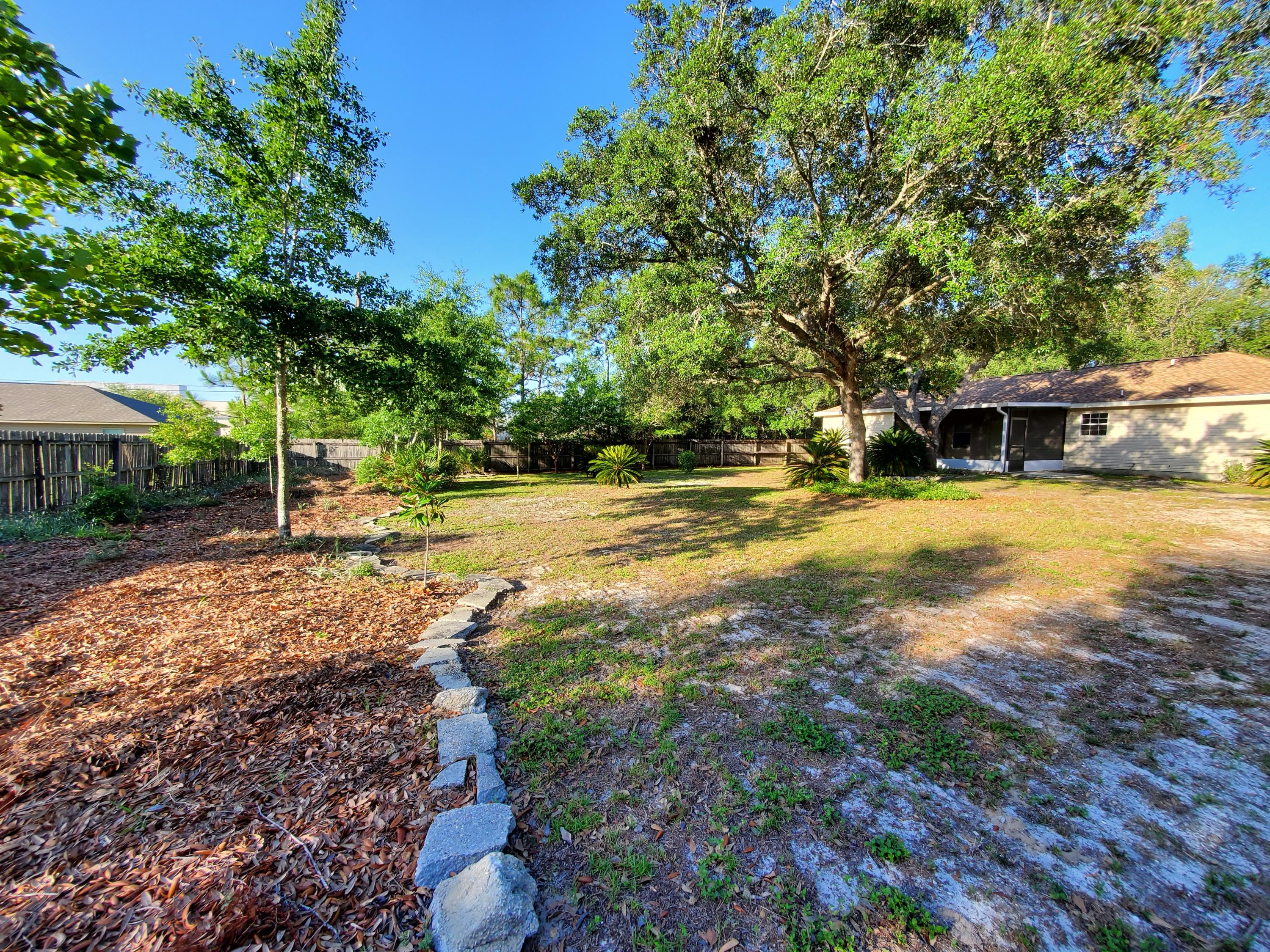 Navarre 2nd Addition - Residential