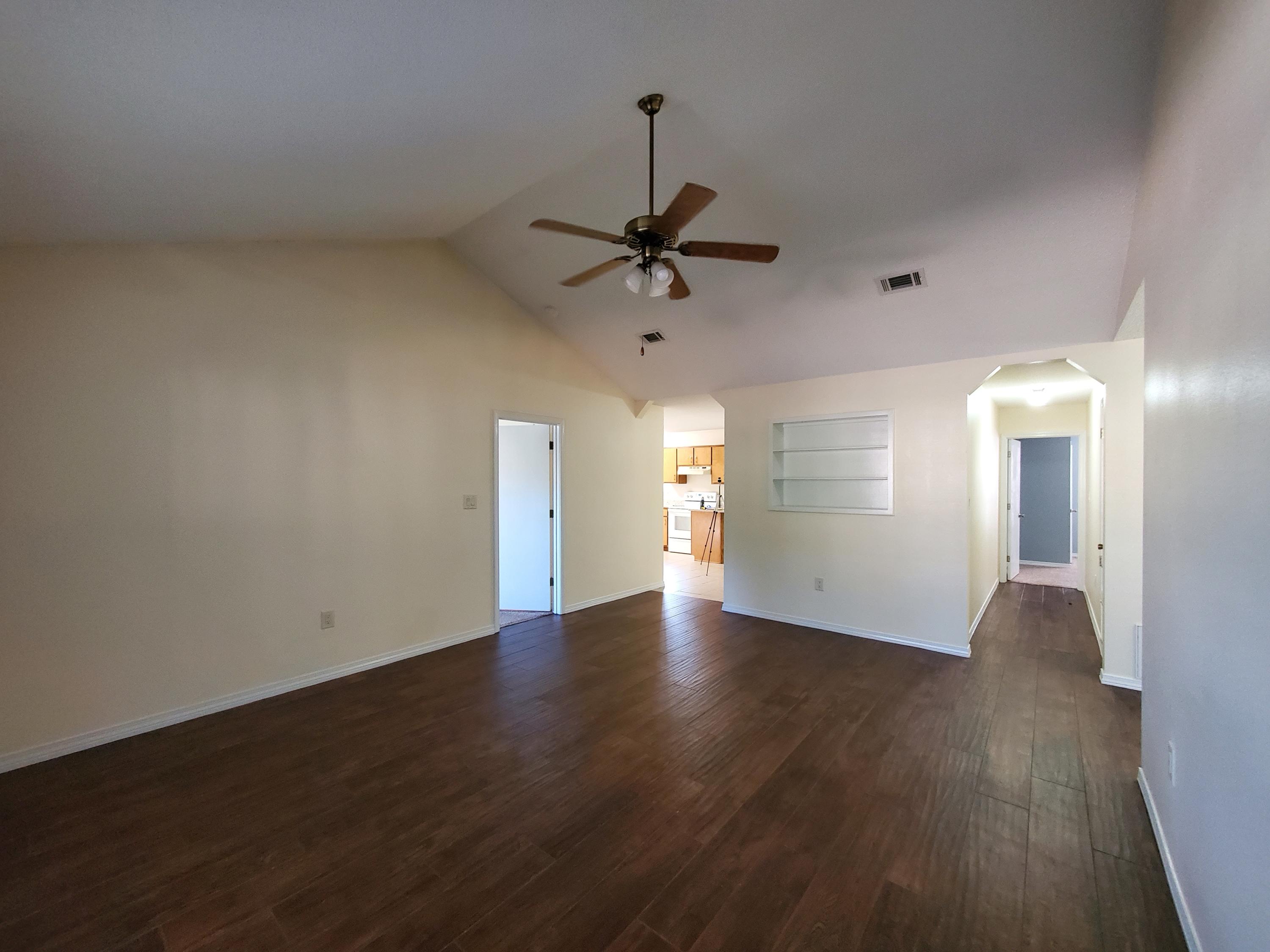 Navarre 2nd Addition - Residential