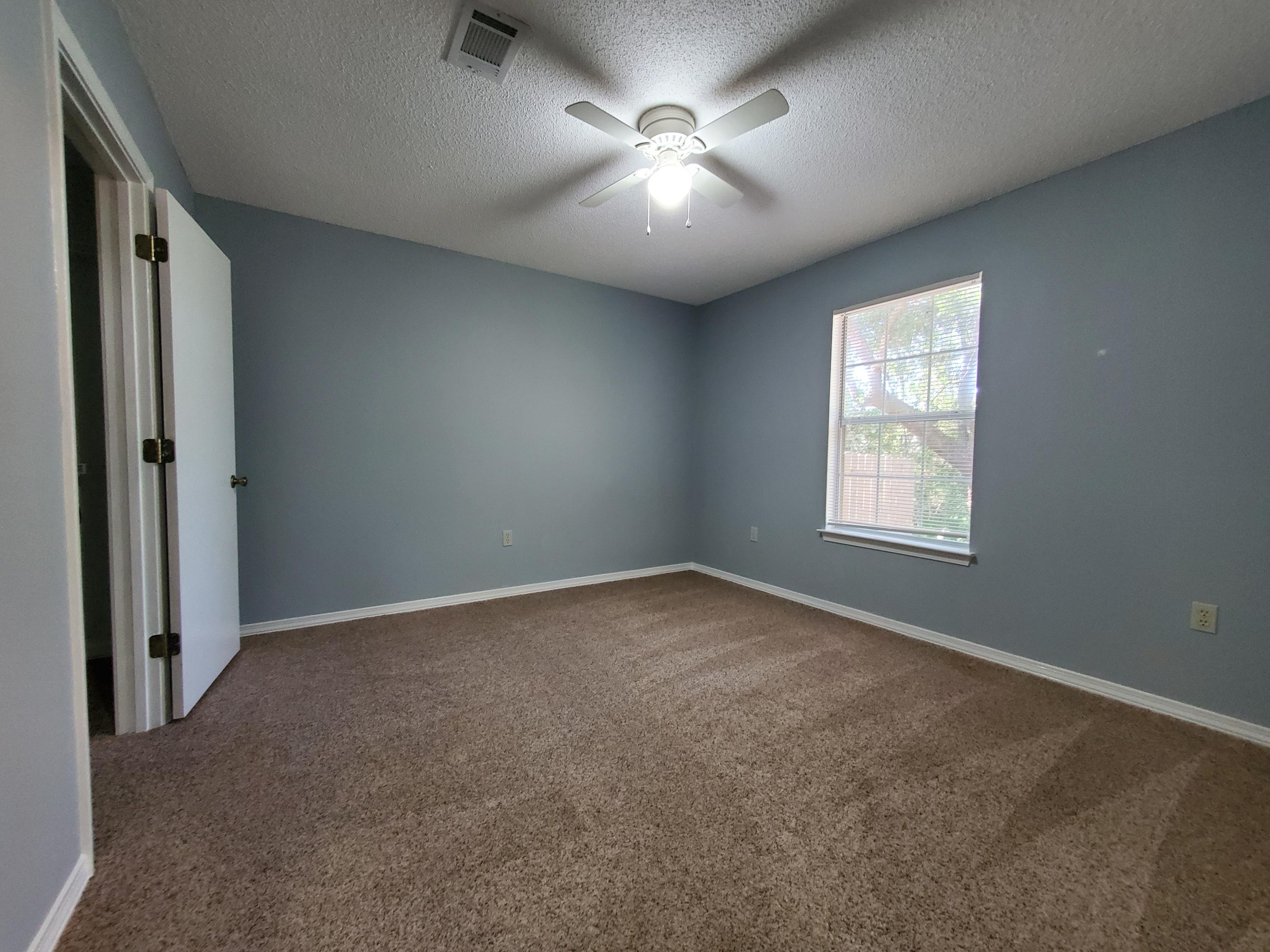 Navarre 2nd Addition - Residential