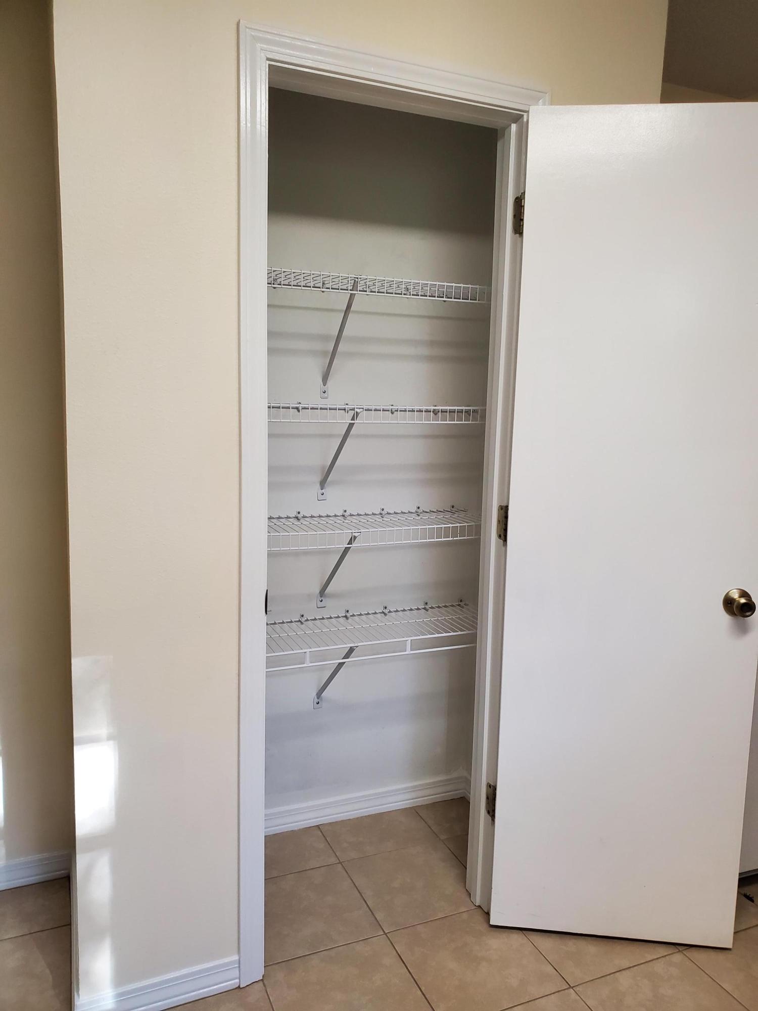 Navarre 2nd Addition - Residential