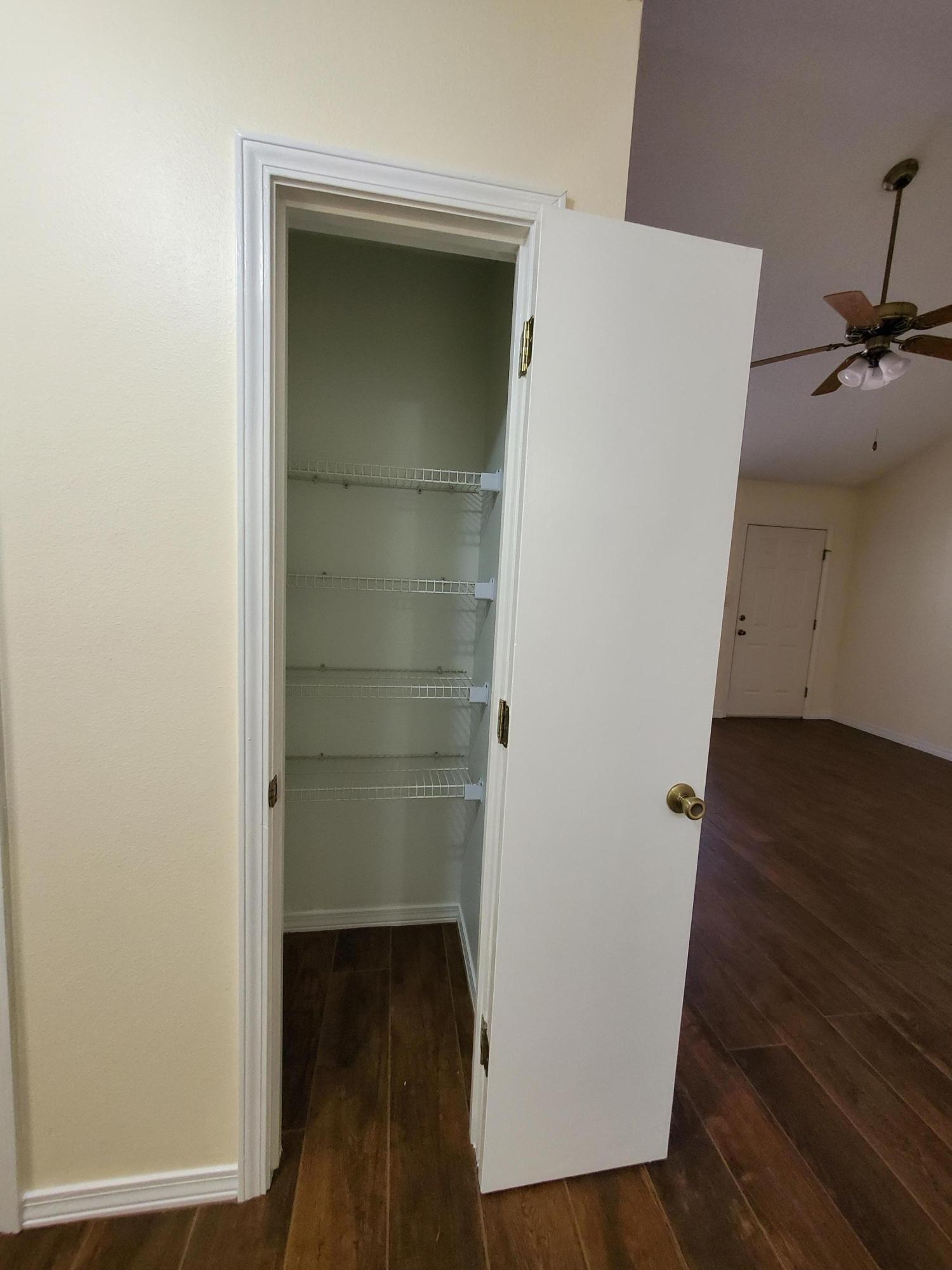 Navarre 2nd Addition - Residential