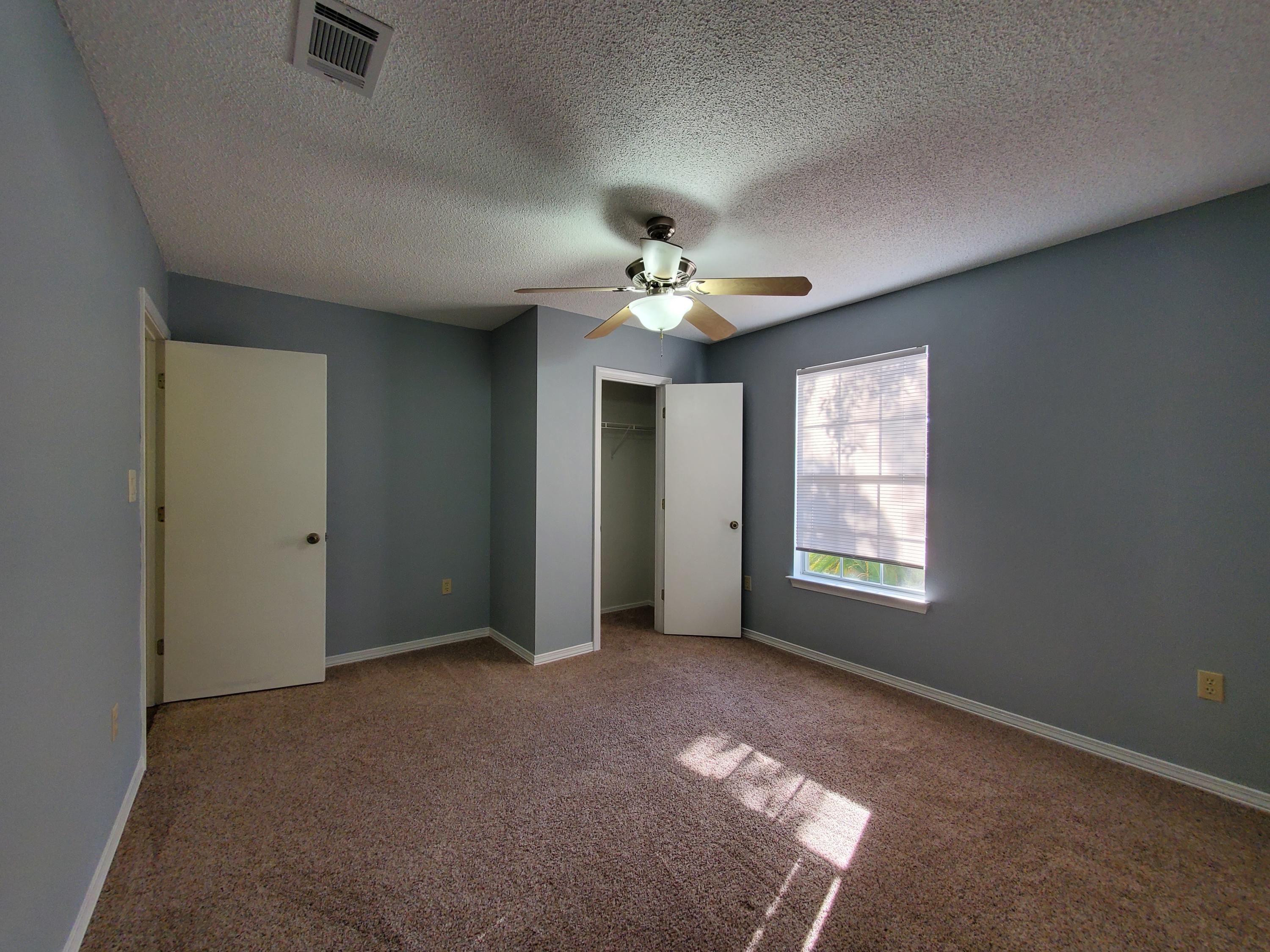 Navarre 2nd Addition - Residential