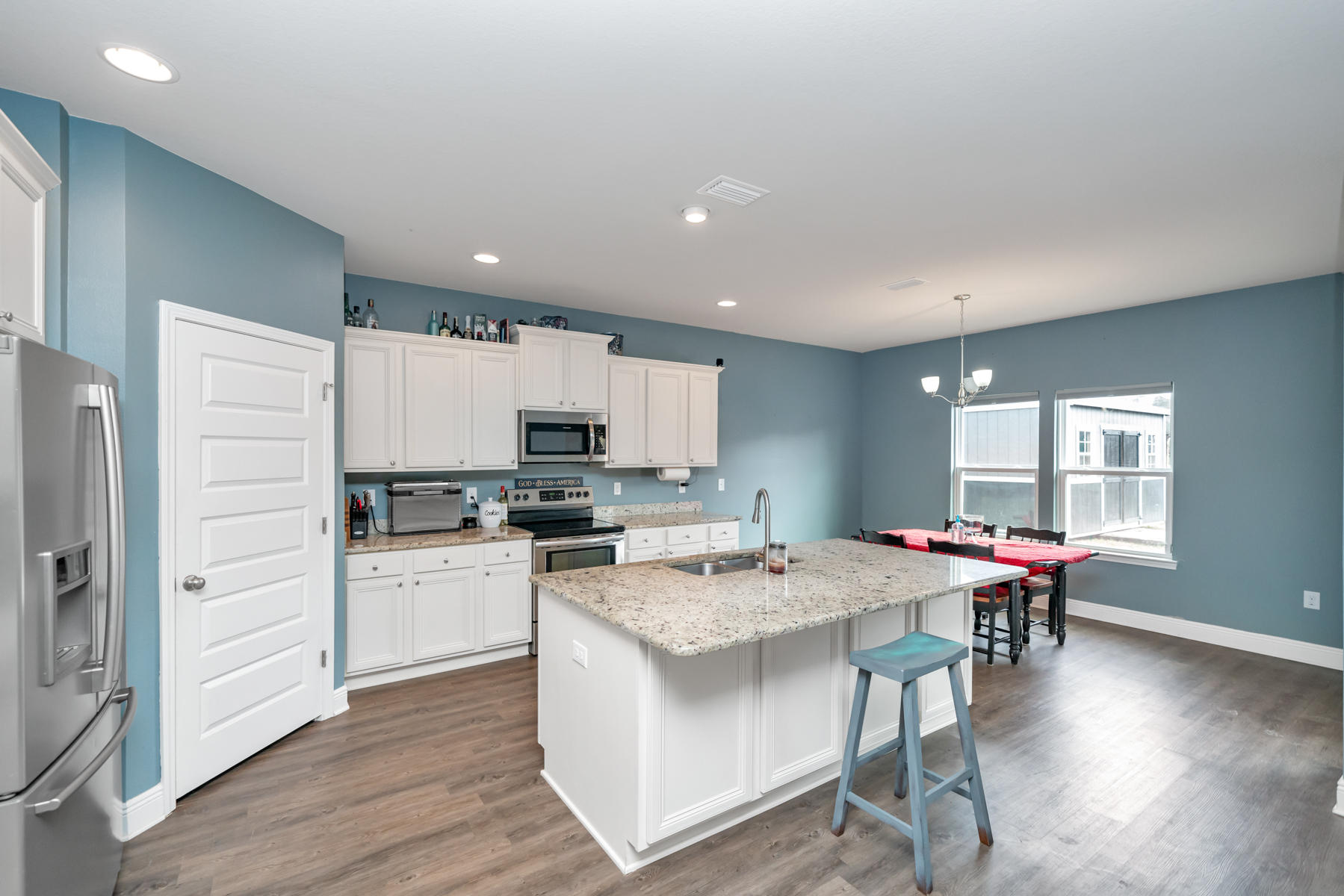 TREASURE ISLE ESTATES - Residential