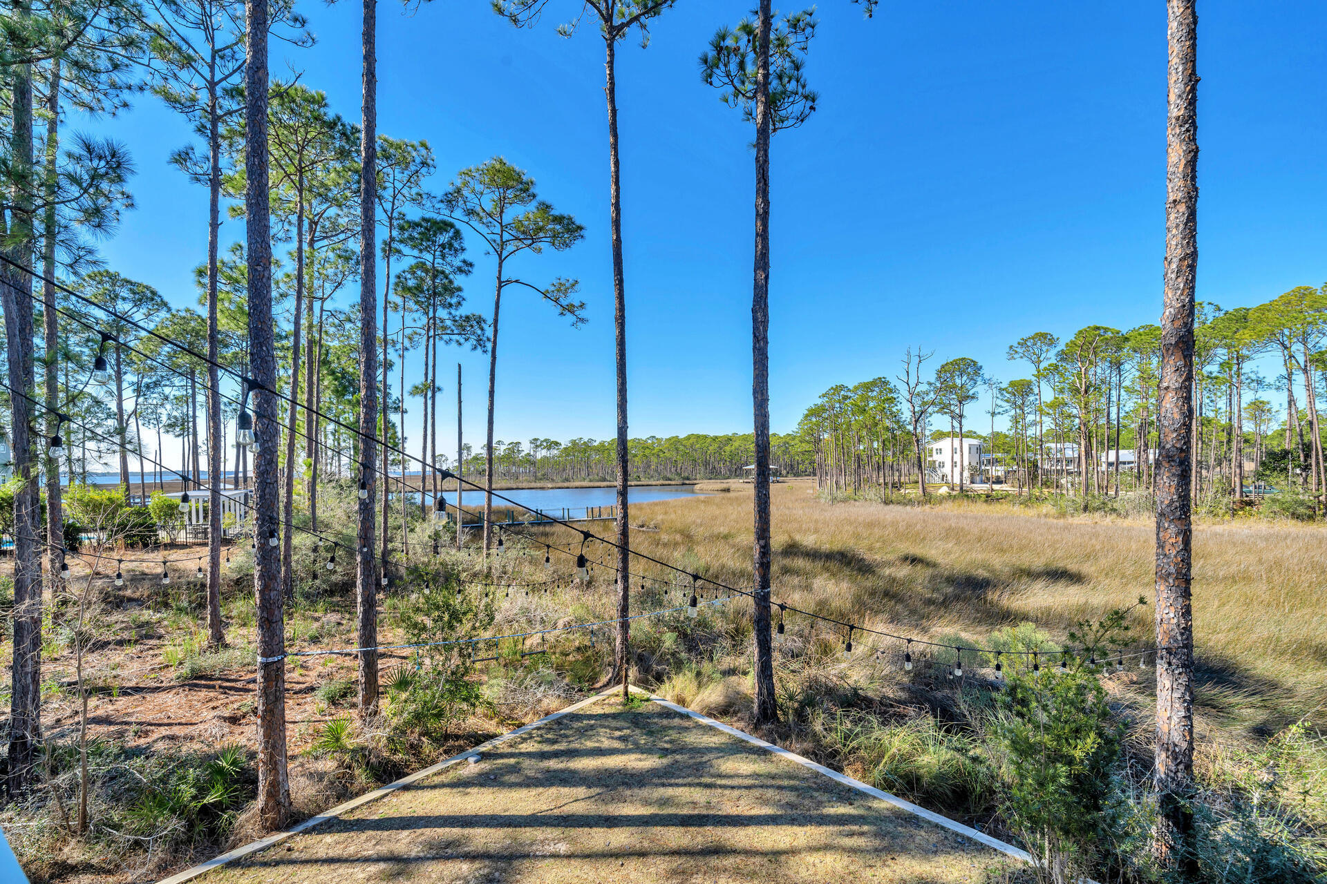 CESSNA LANDING - Residential