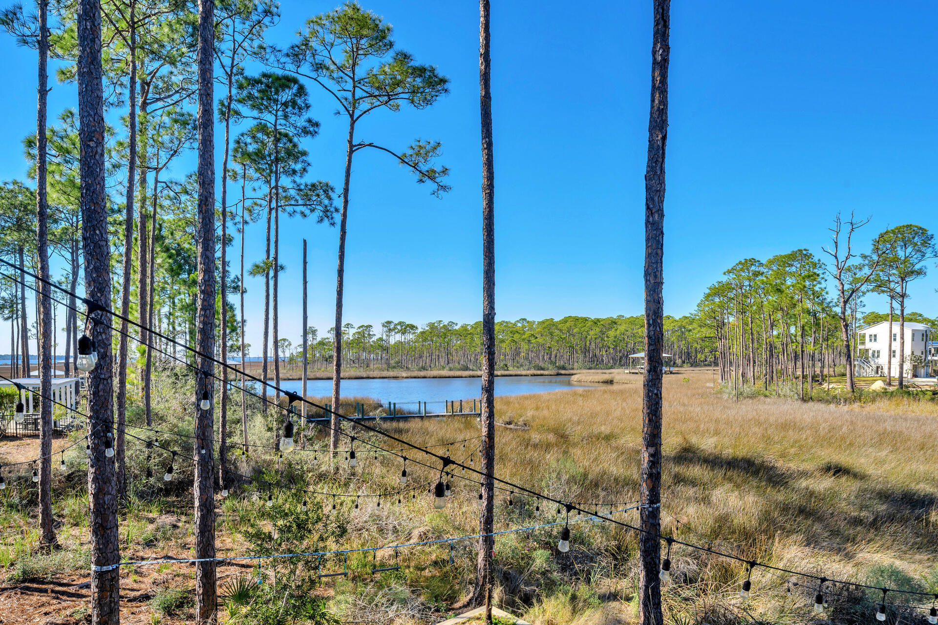 CESSNA LANDING - Residential