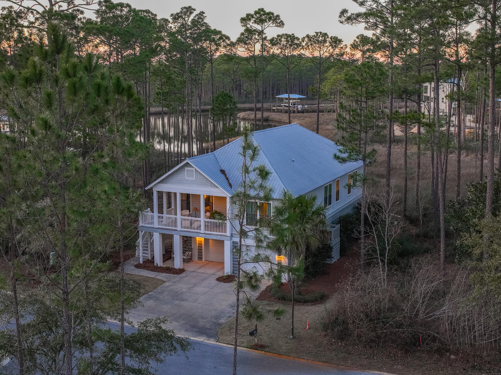 CESSNA LANDING - Residential