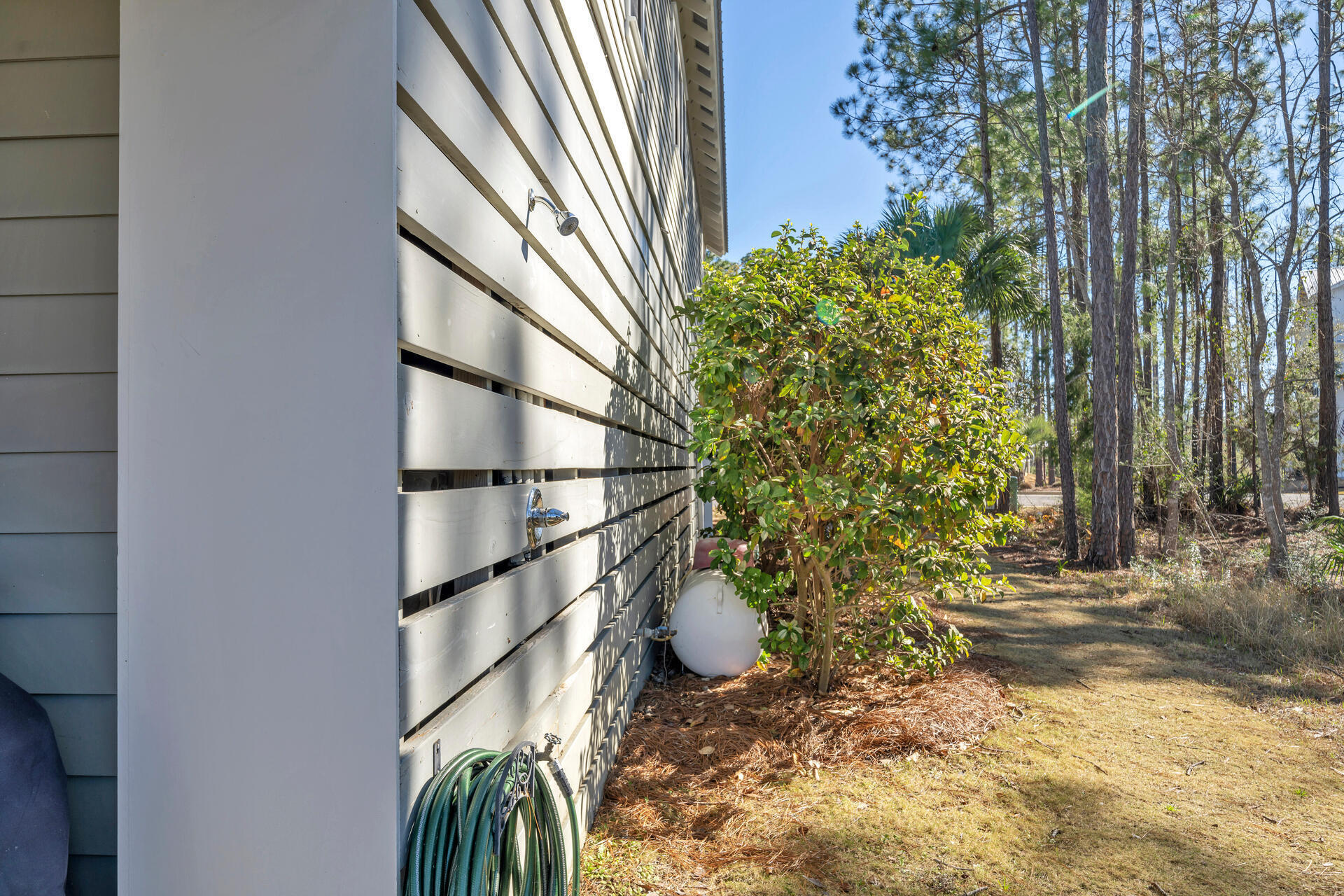 CESSNA LANDING - Residential