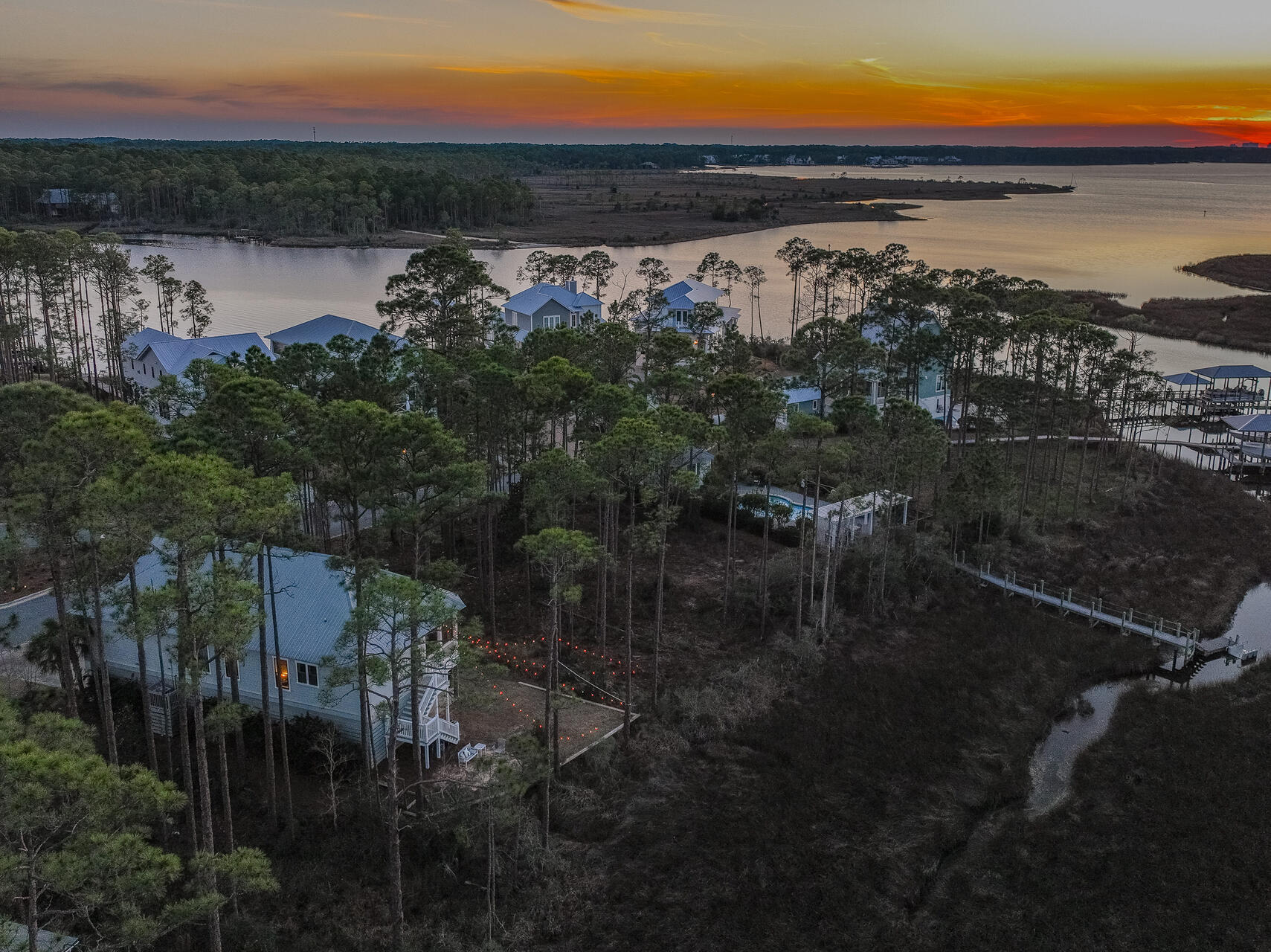 CESSNA LANDING - Residential