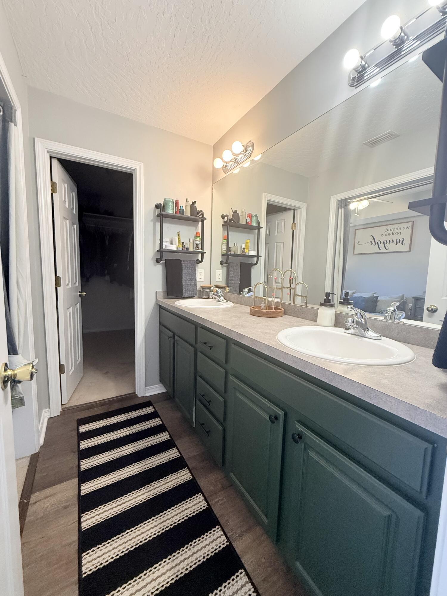 Navarre 2nd Add - Residential Lease