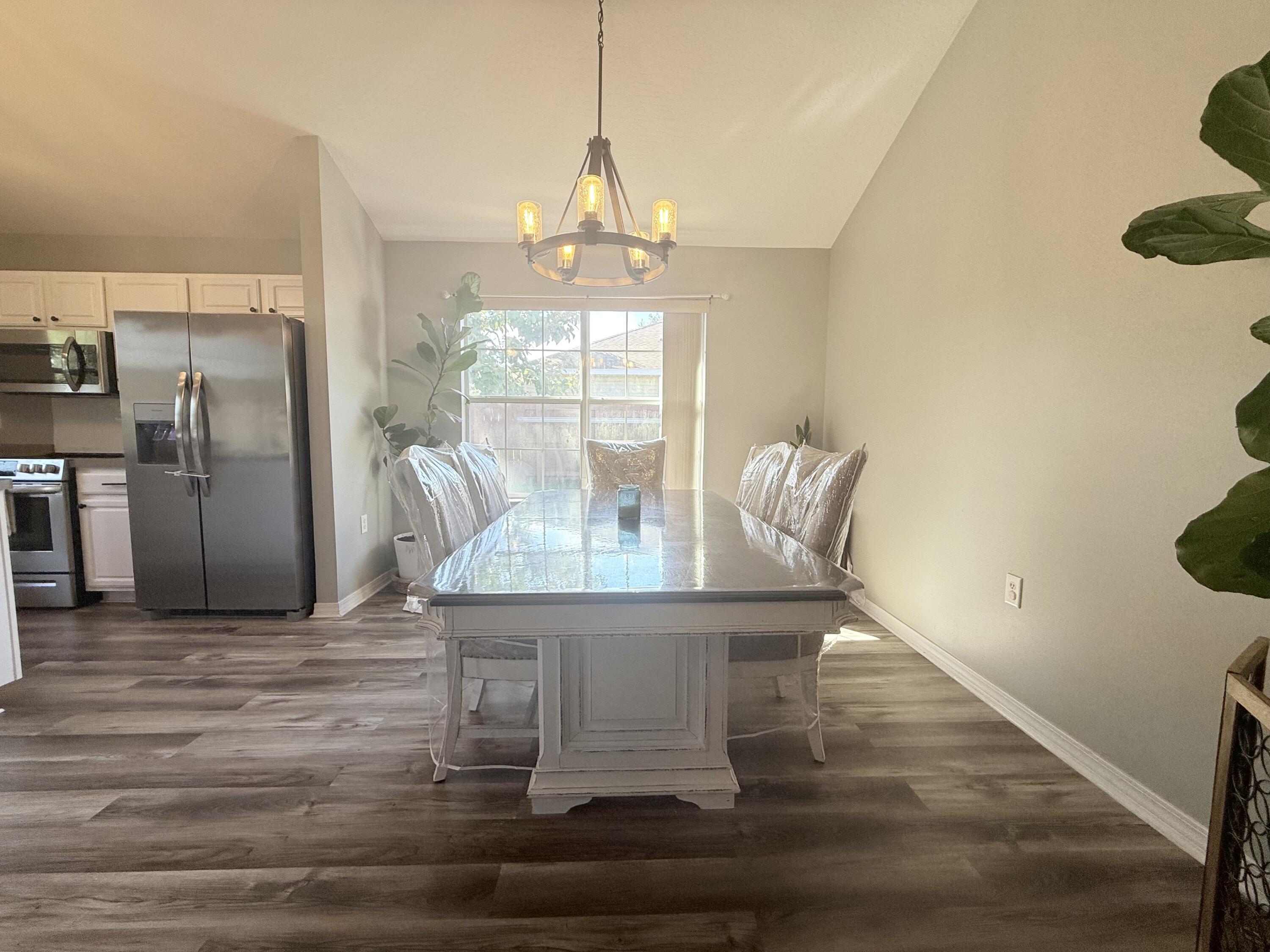 Navarre 2nd Add - Residential Lease