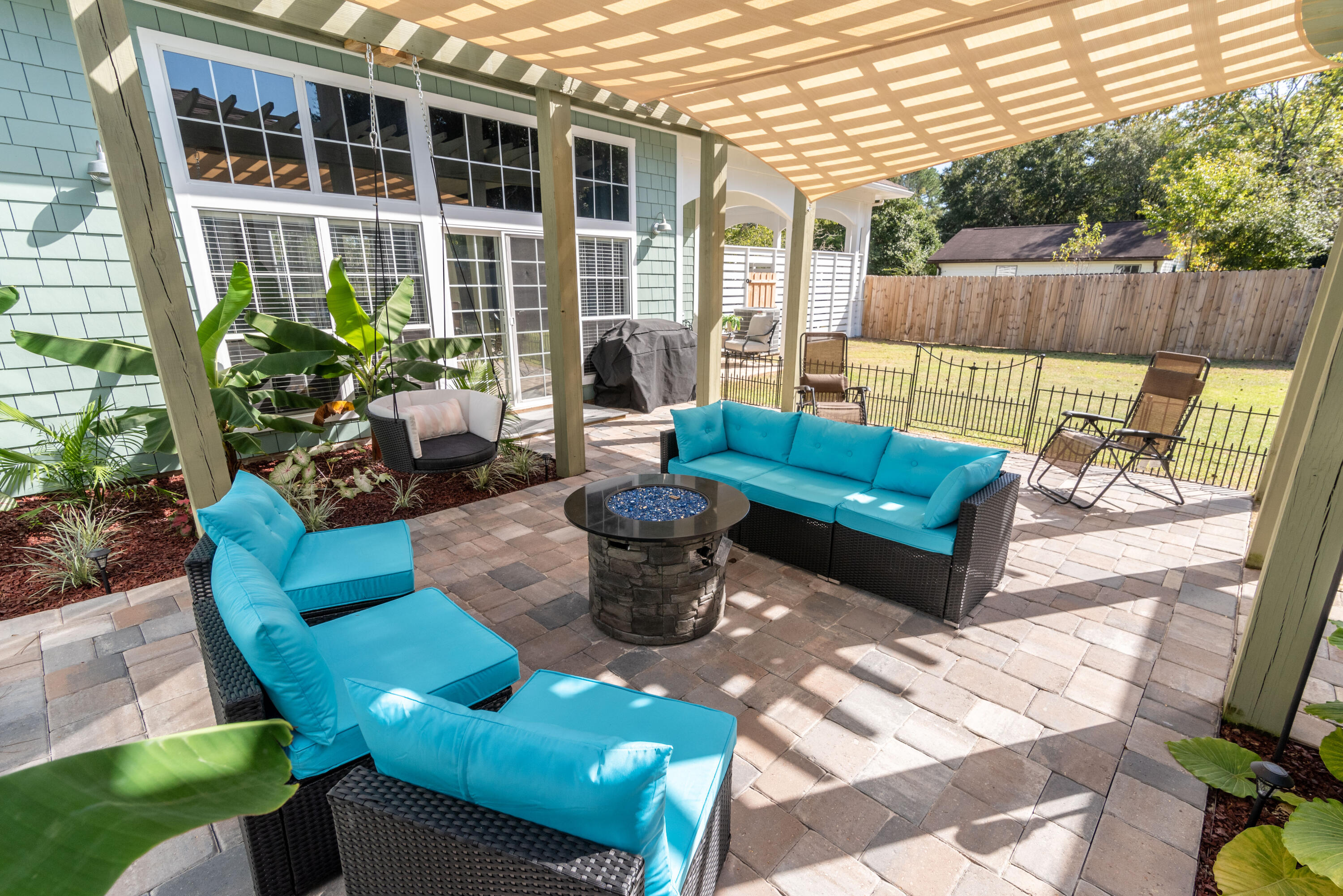 NONESUCH WAY - Residential