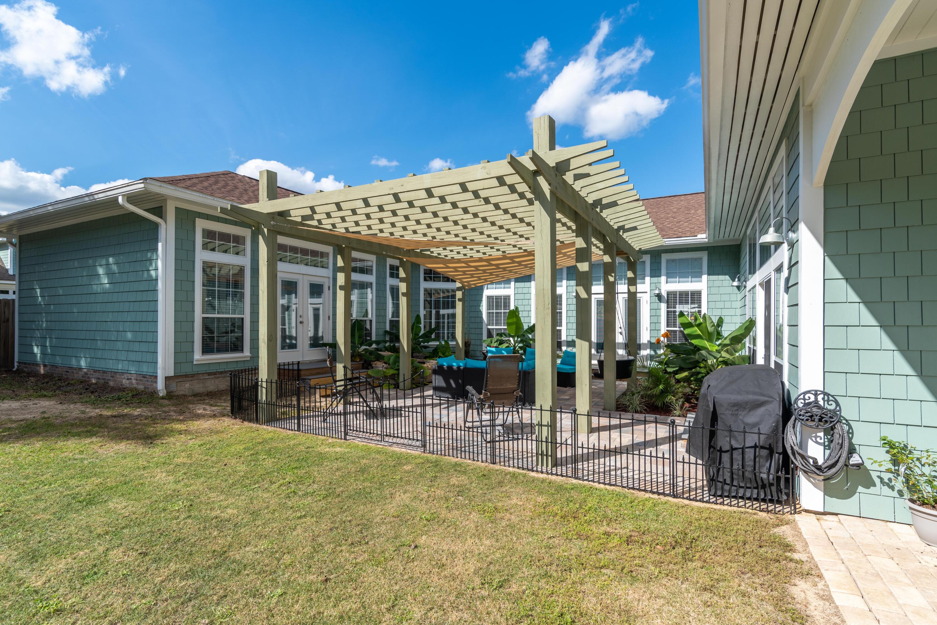 NONESUCH WAY - Residential