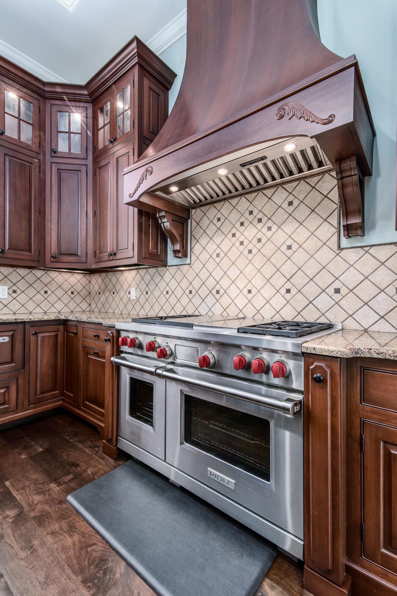 NONESUCH WAY - Residential