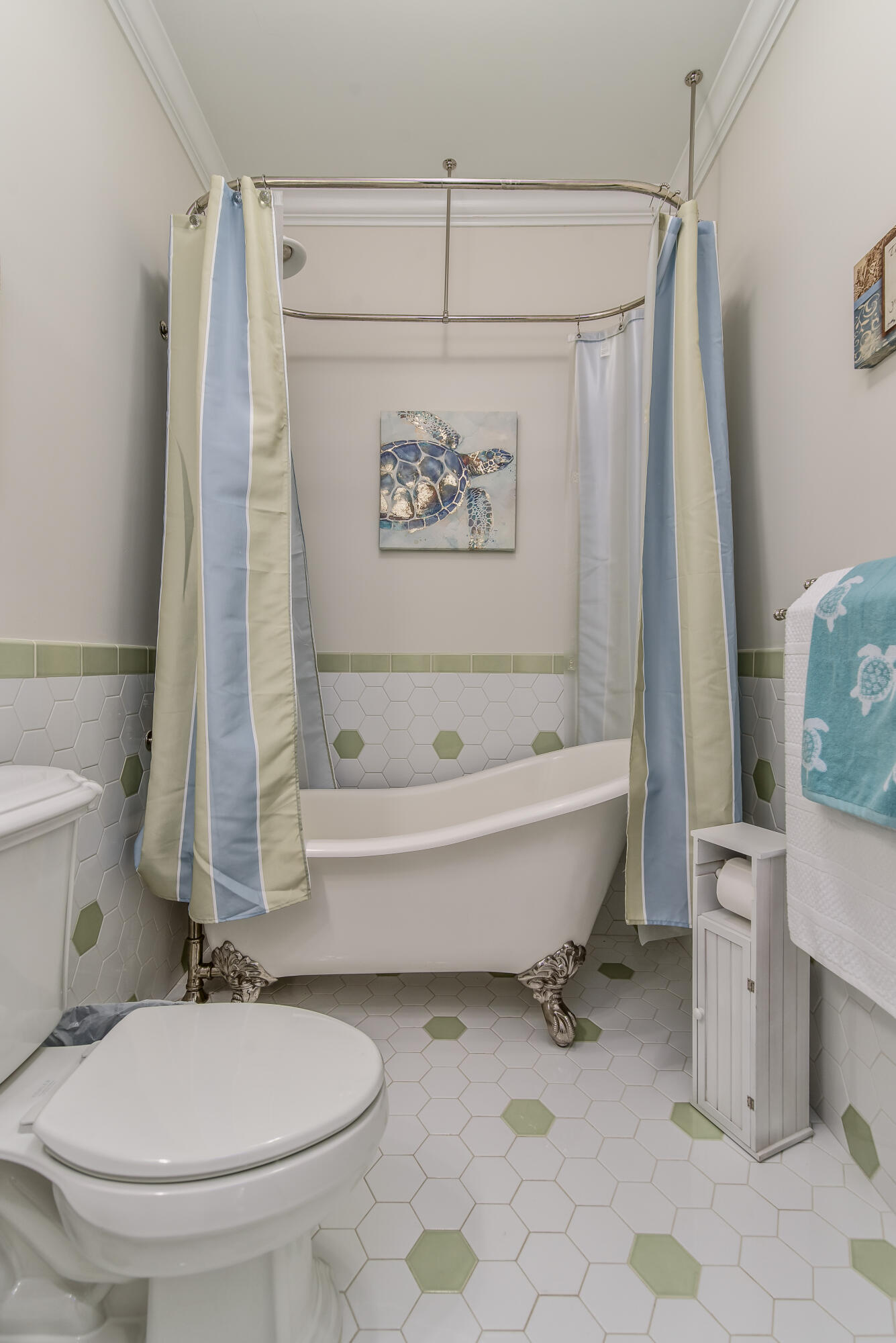 NONESUCH WAY - Residential