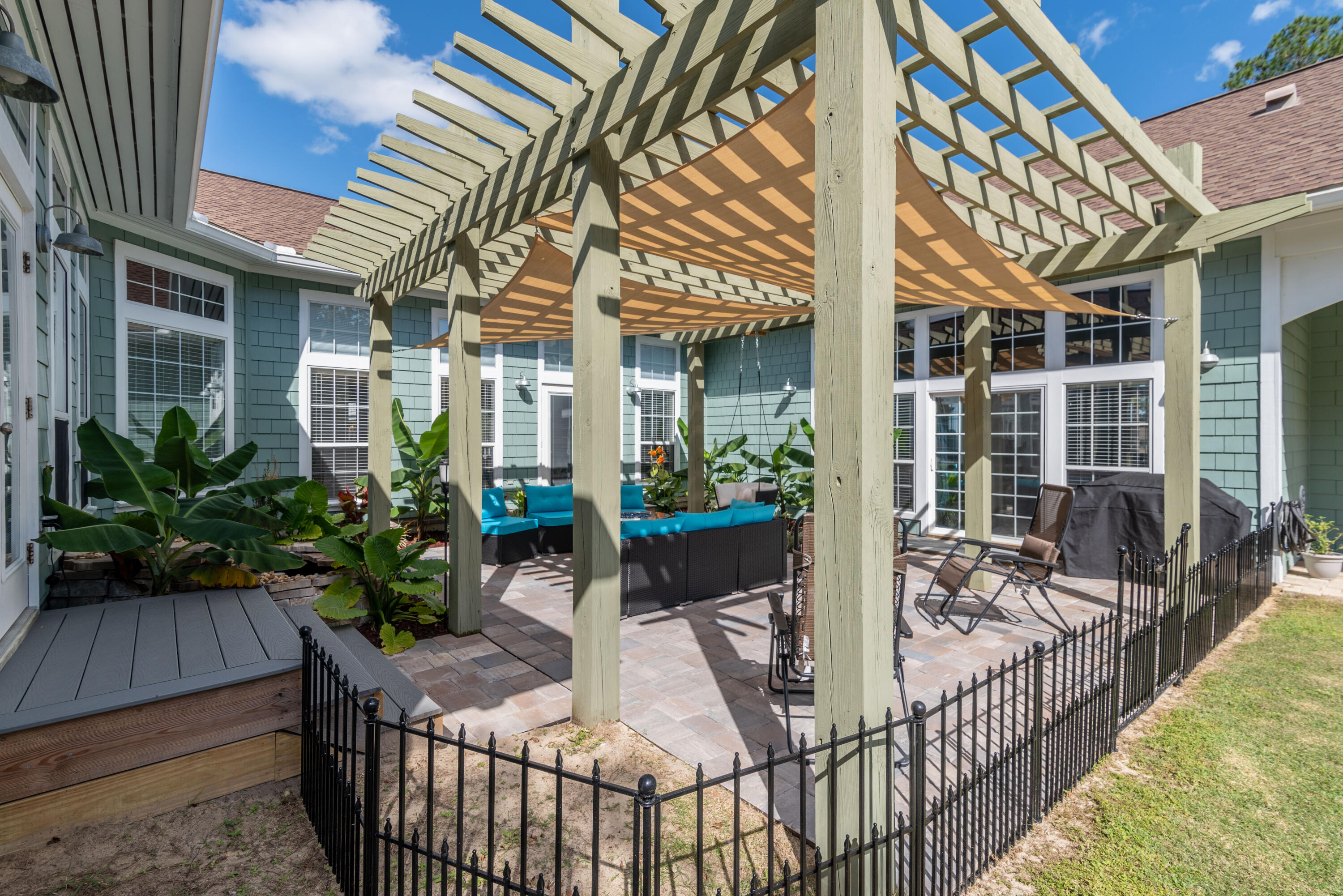 NONESUCH WAY - Residential