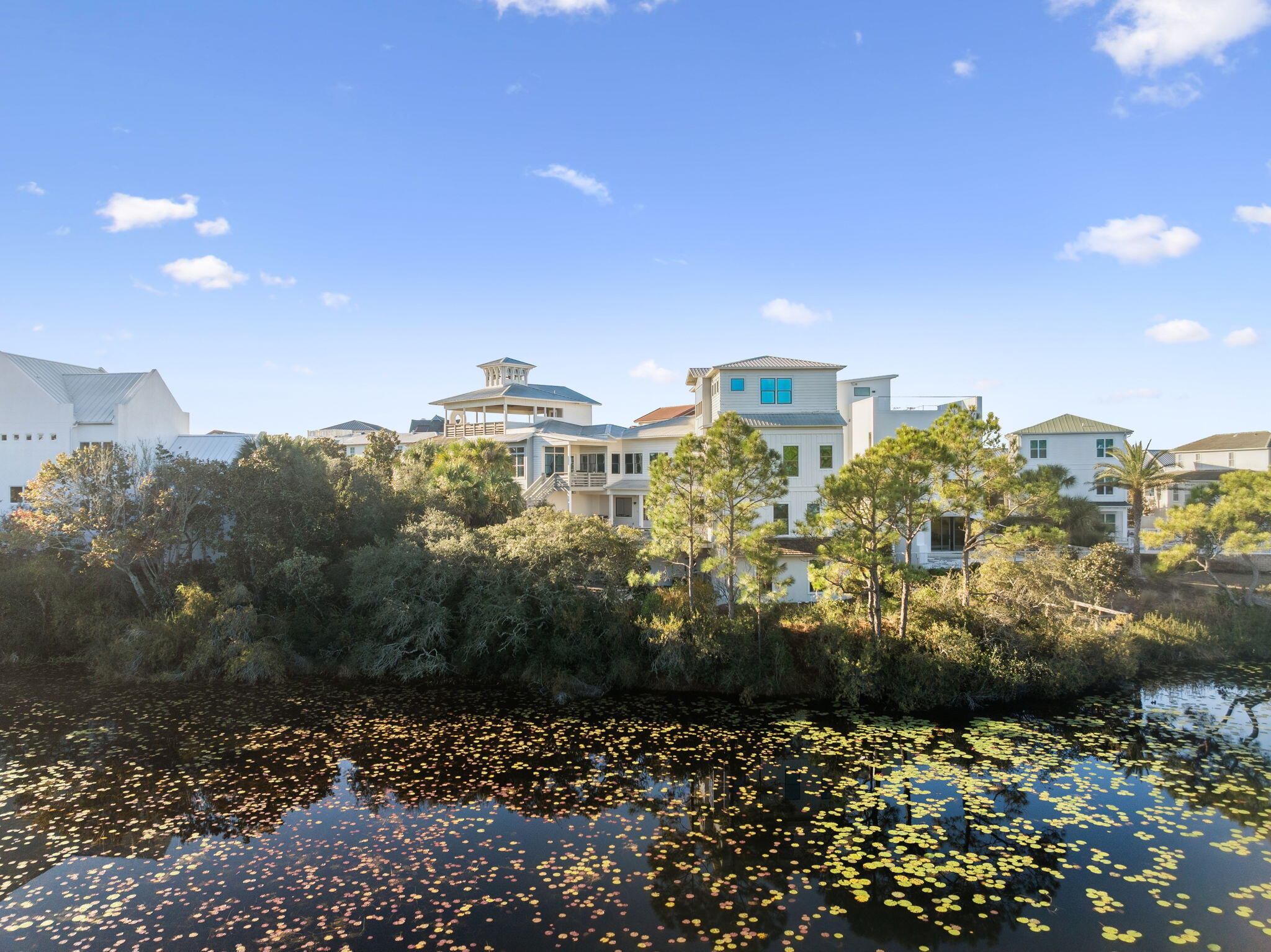 SECLUSION DUNES - Residential