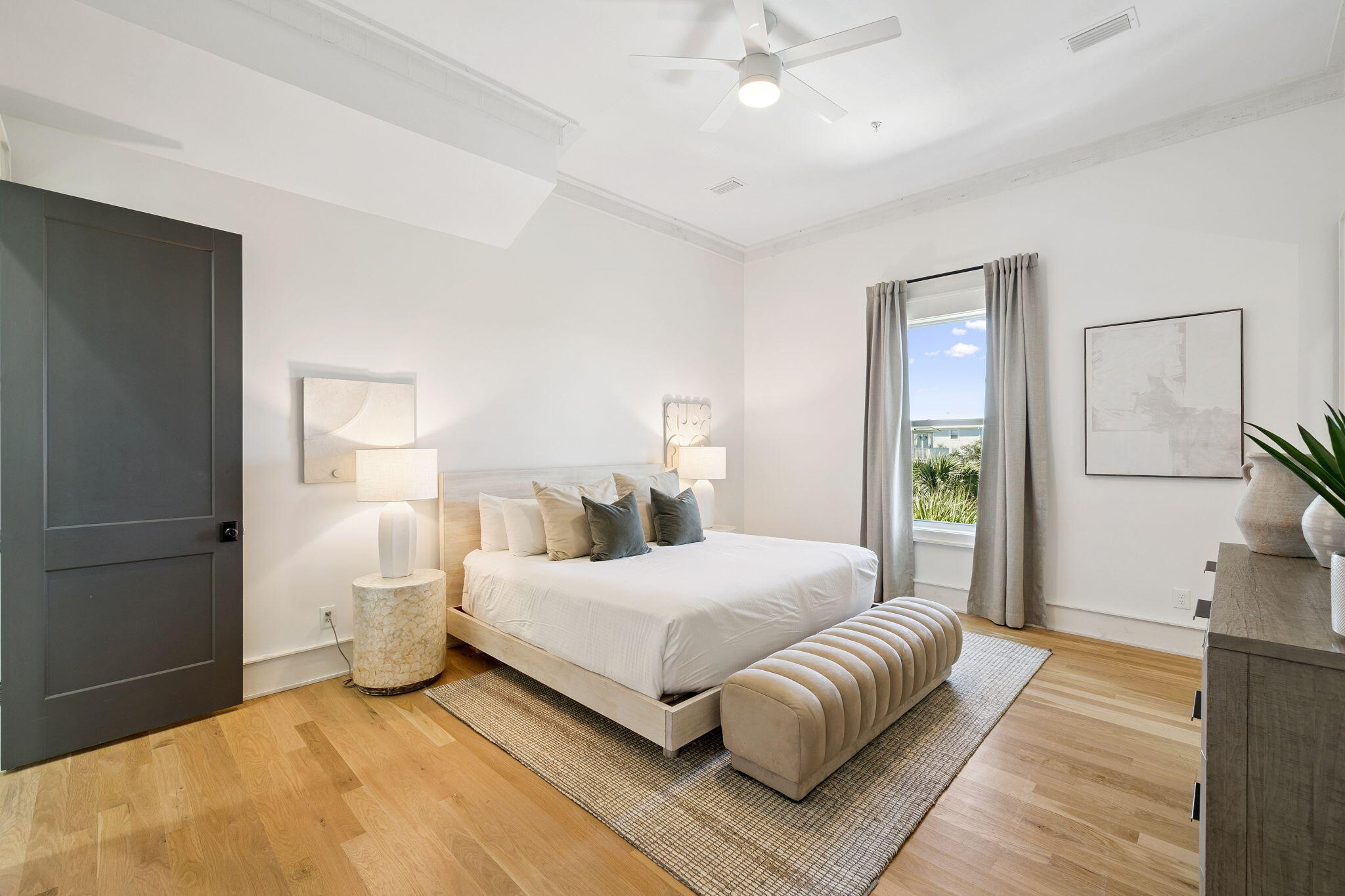 SECLUSION DUNES - Residential