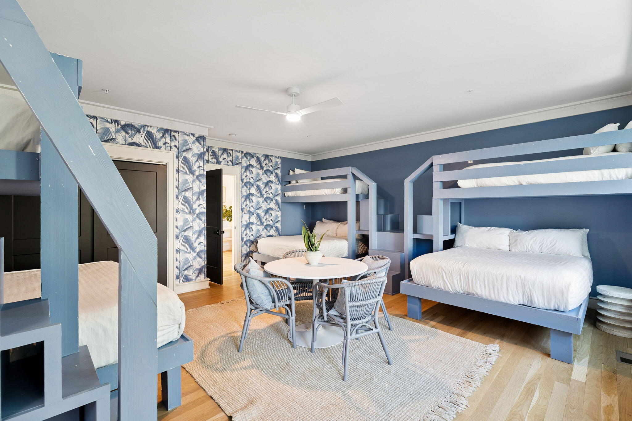 SECLUSION DUNES - Residential