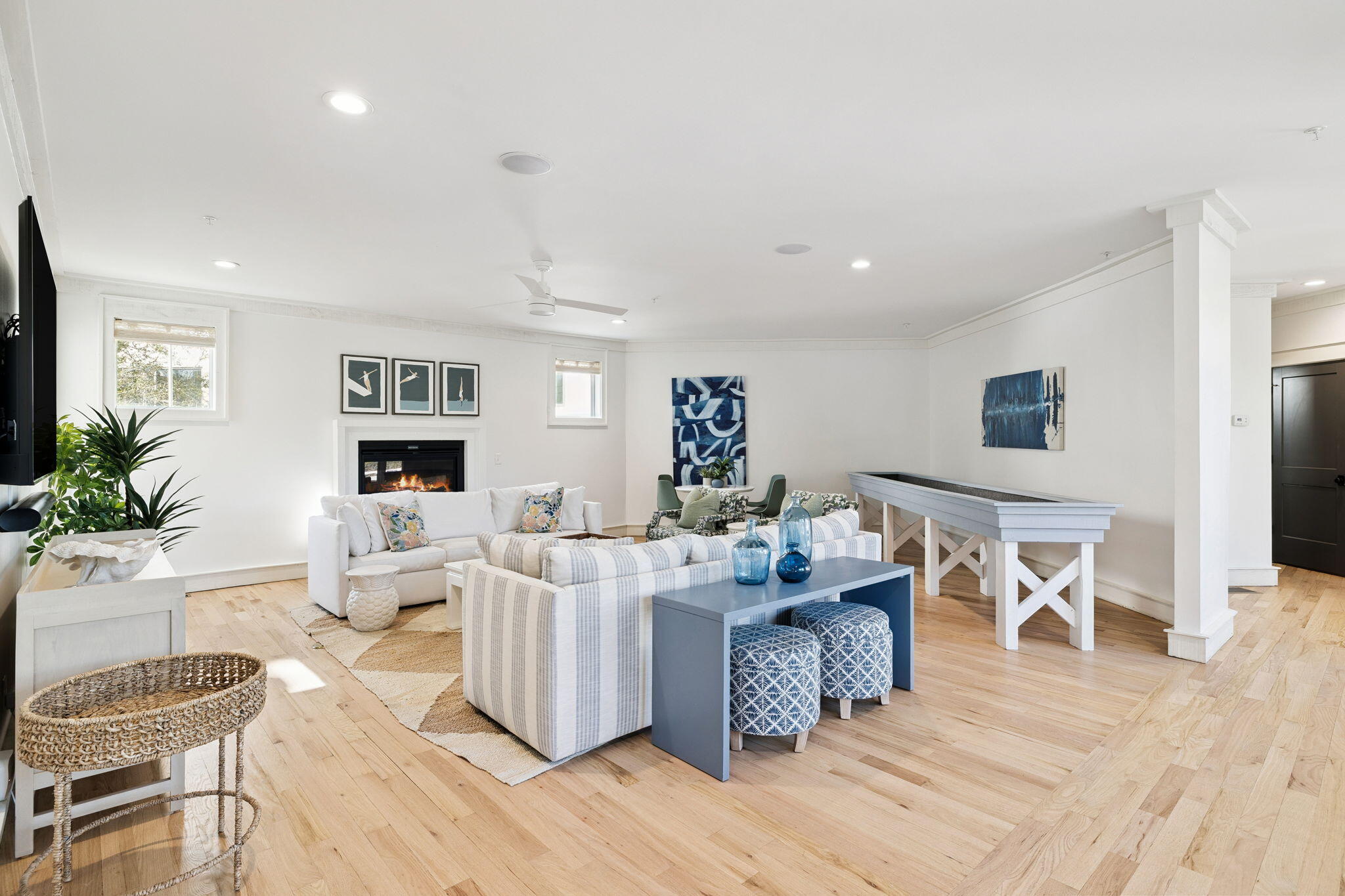 SECLUSION DUNES - Residential