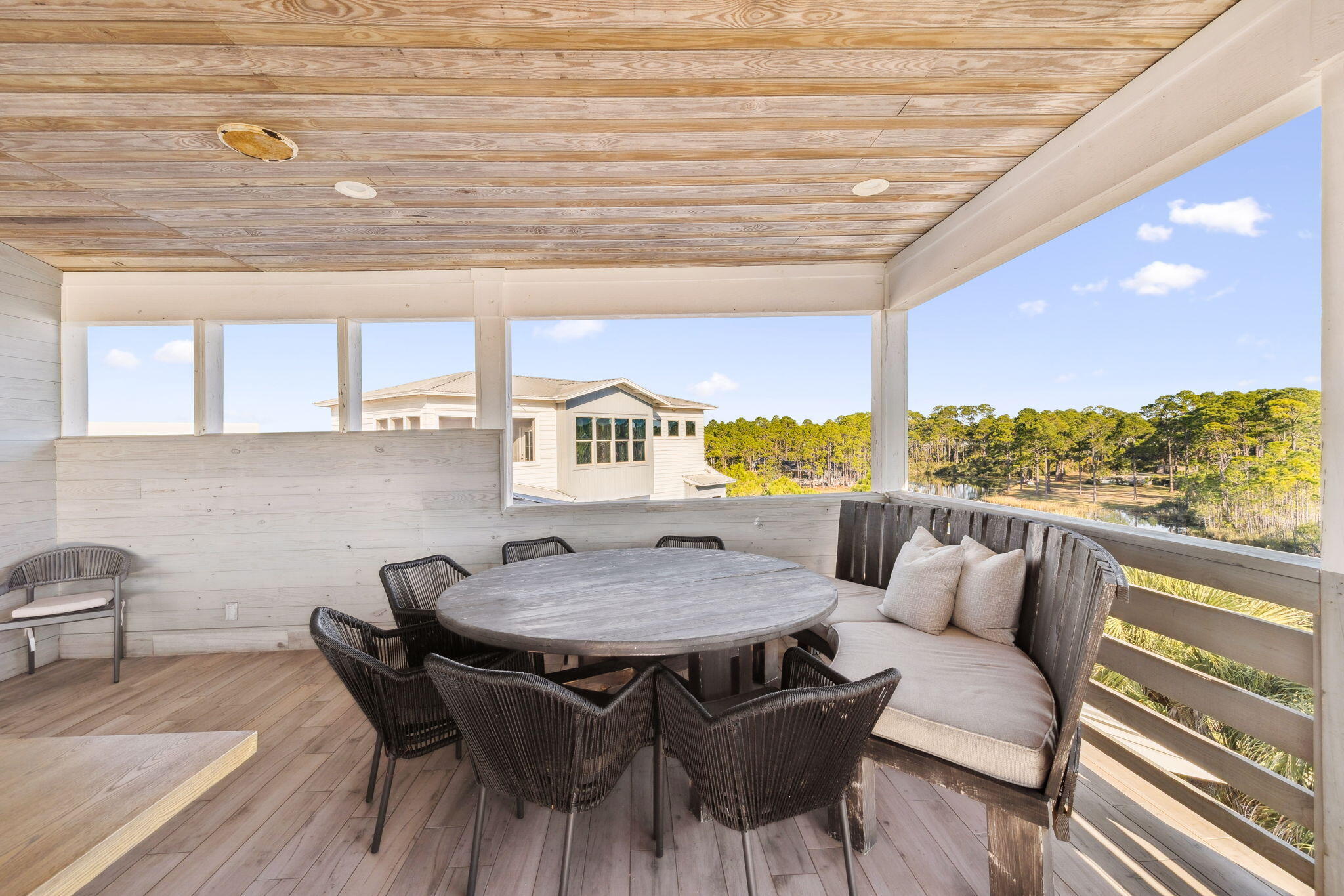 SECLUSION DUNES - Residential