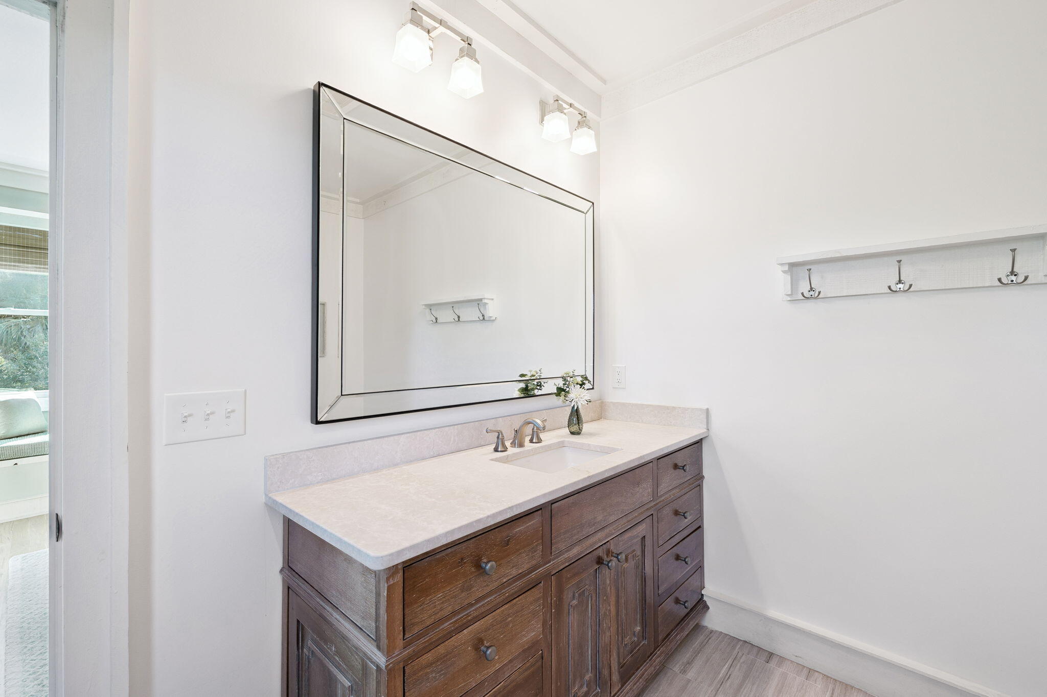 SECLUSION DUNES - Residential