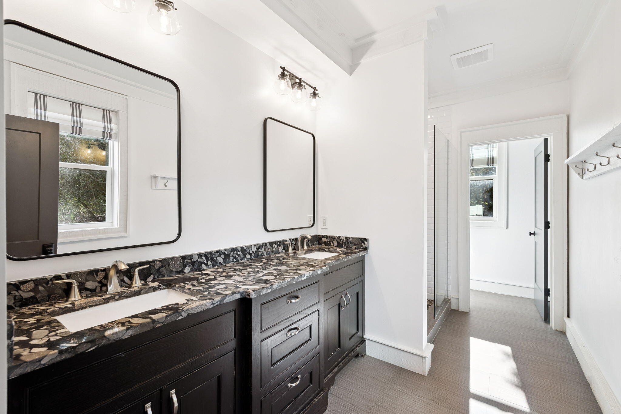 SECLUSION DUNES - Residential