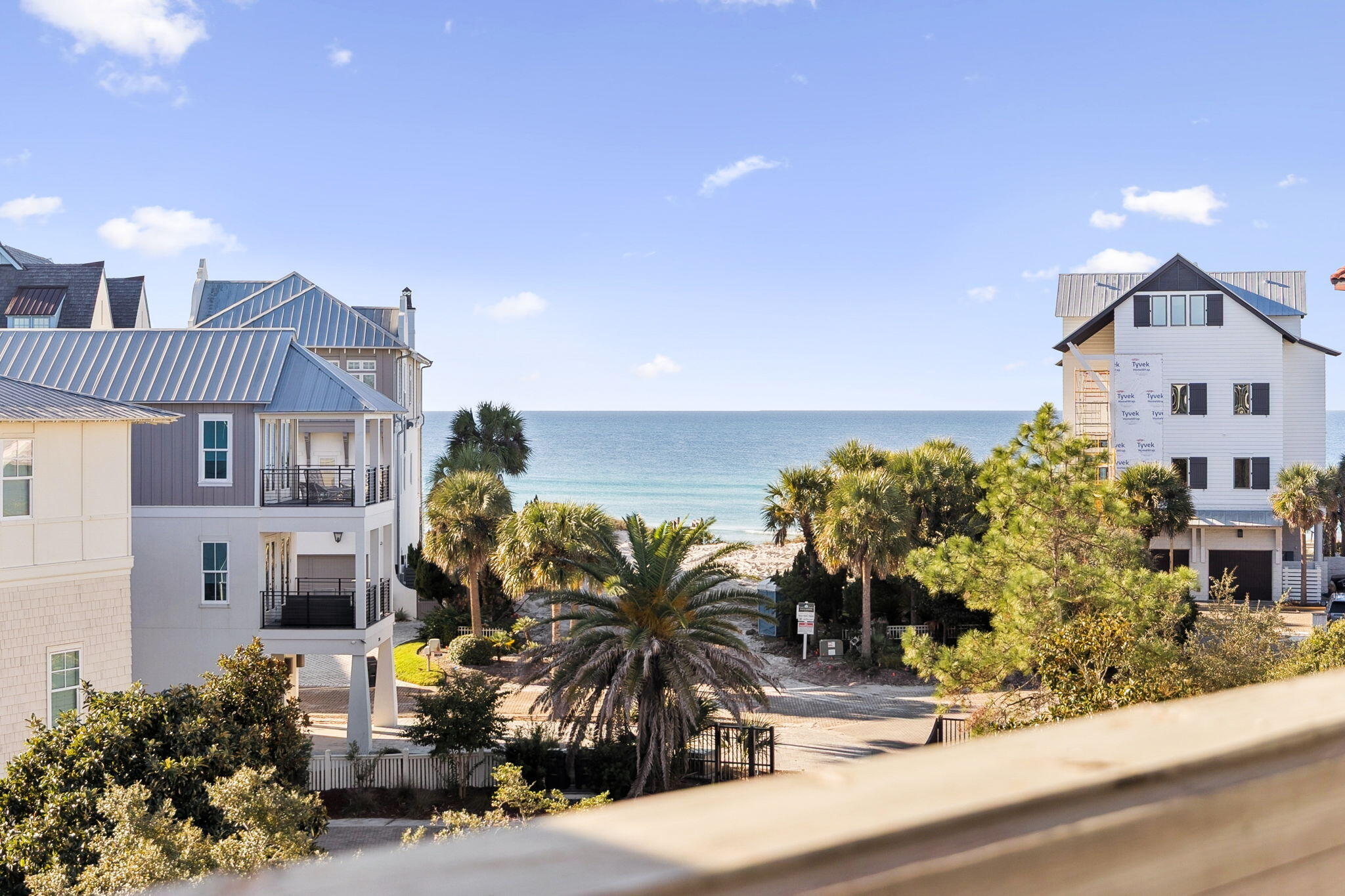 SECLUSION DUNES - Residential