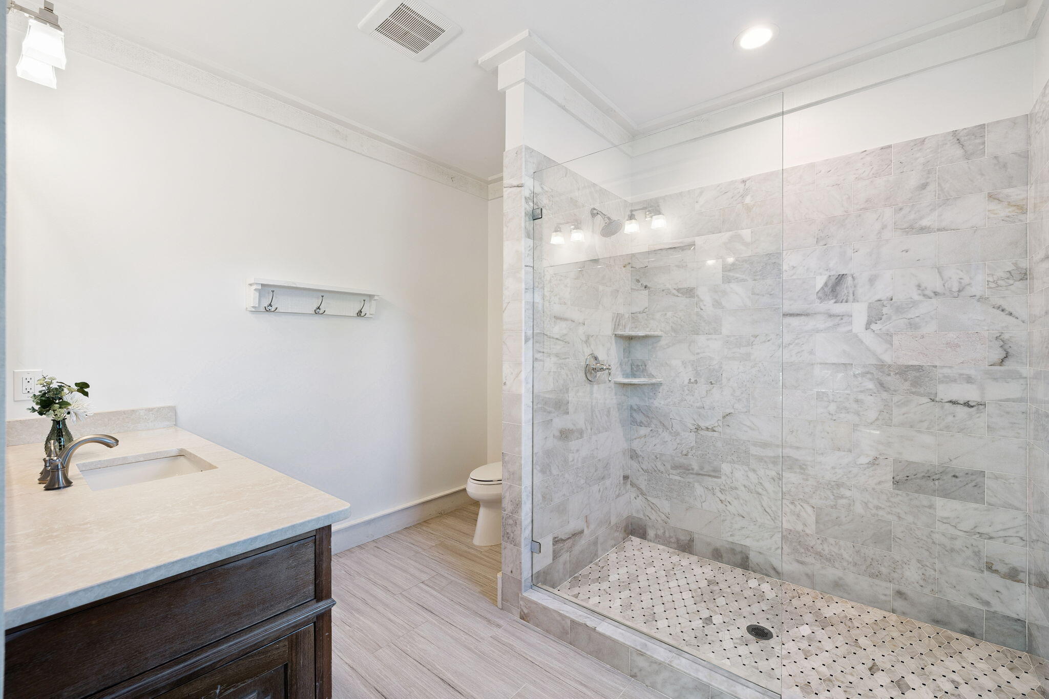 SECLUSION DUNES - Residential