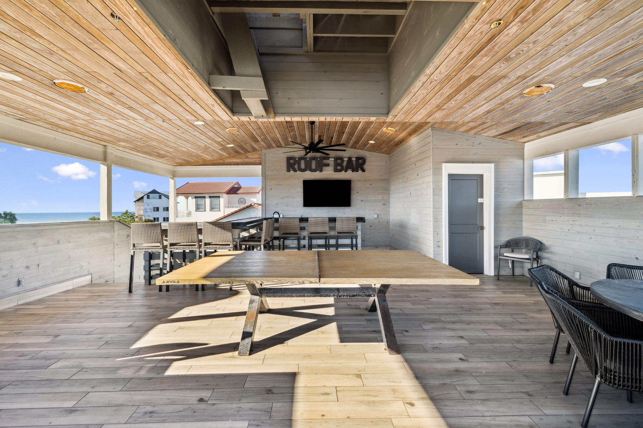 SECLUSION DUNES - Residential