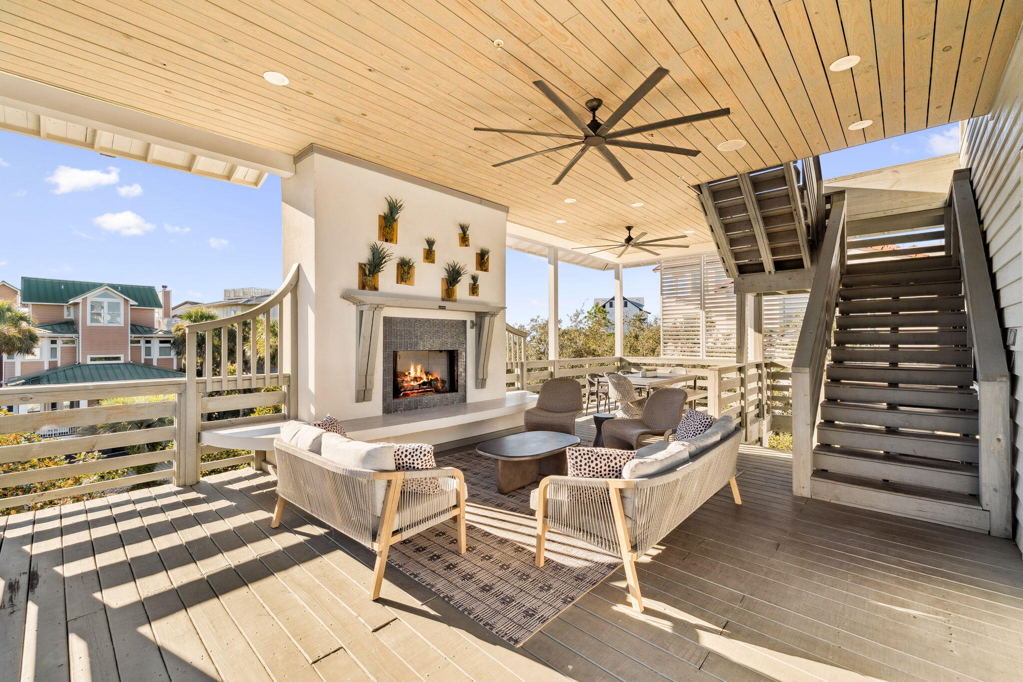 SECLUSION DUNES - Residential