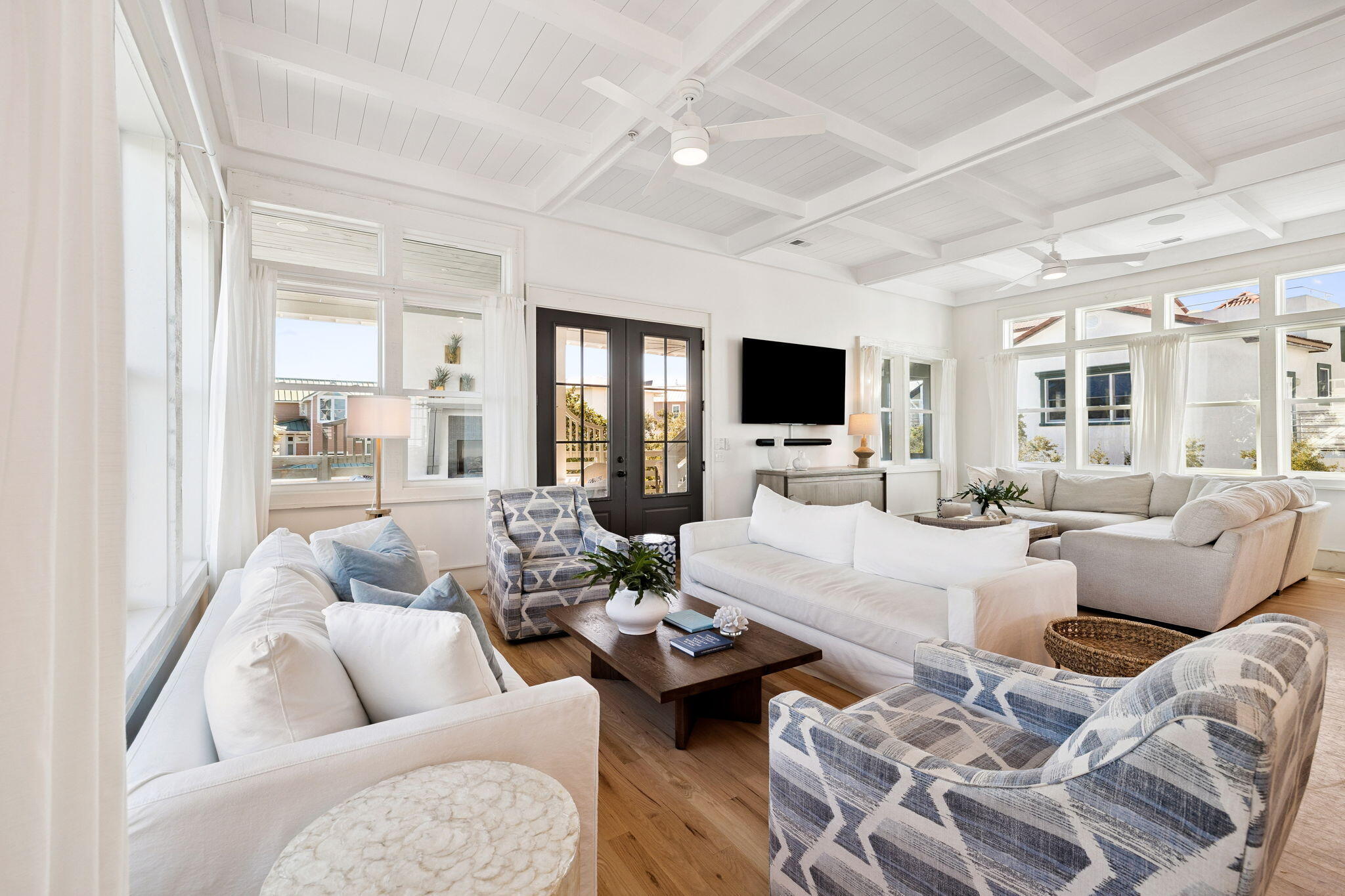 SECLUSION DUNES - Residential