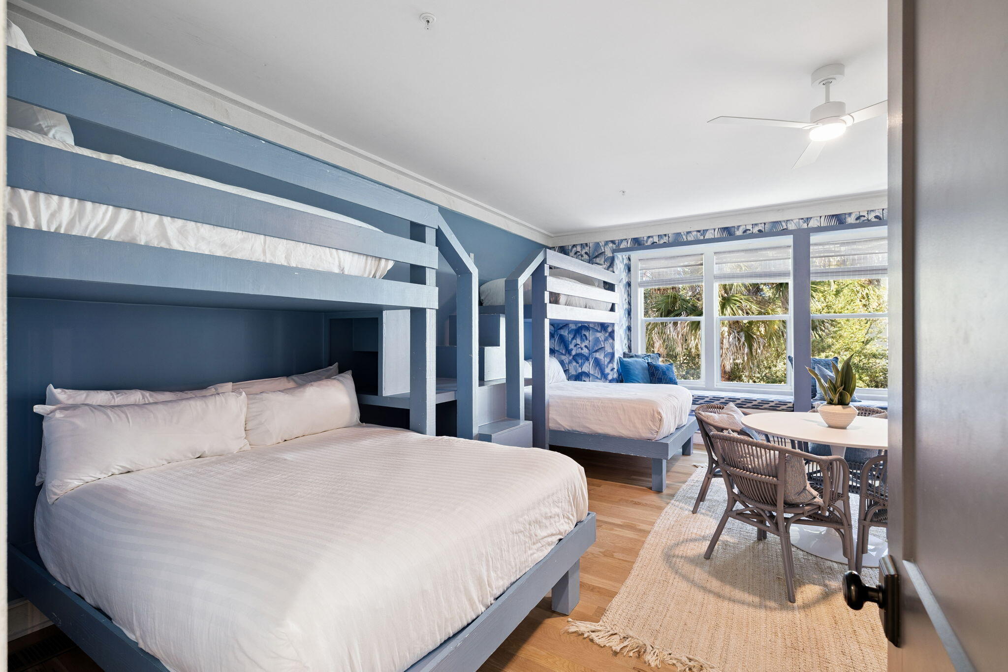 SECLUSION DUNES - Residential