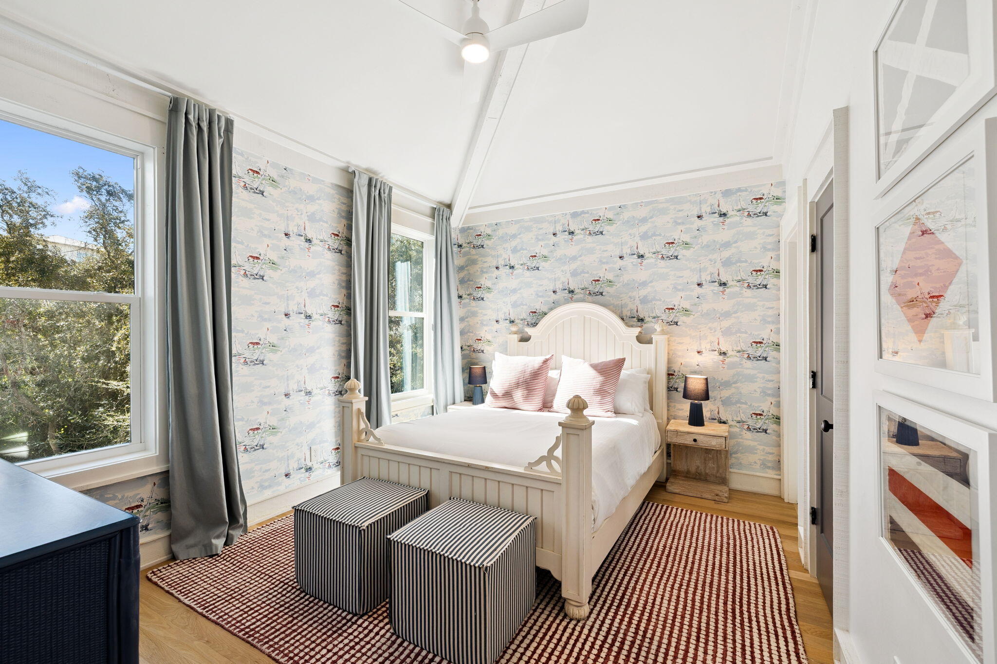 SECLUSION DUNES - Residential