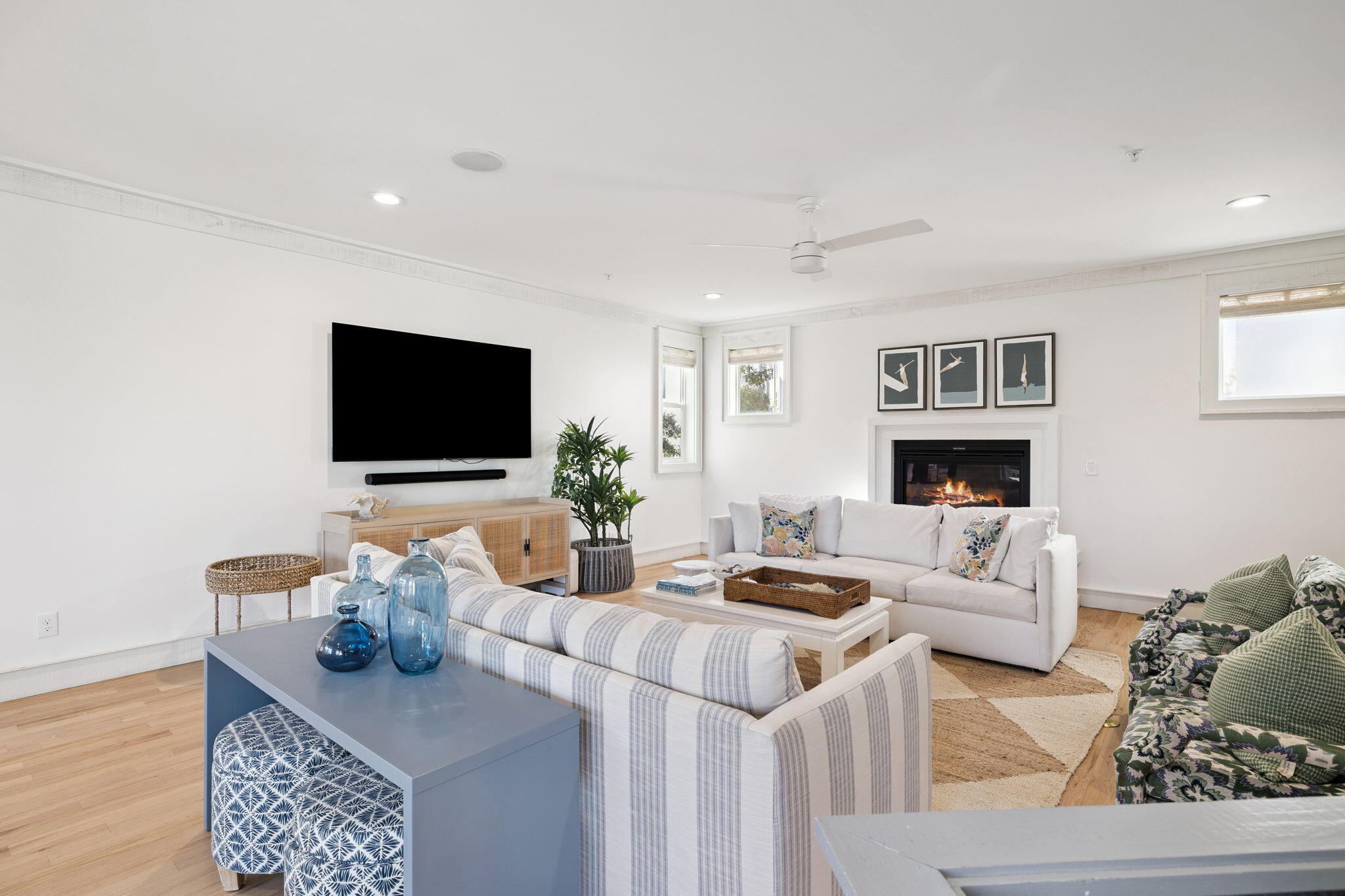 SECLUSION DUNES - Residential