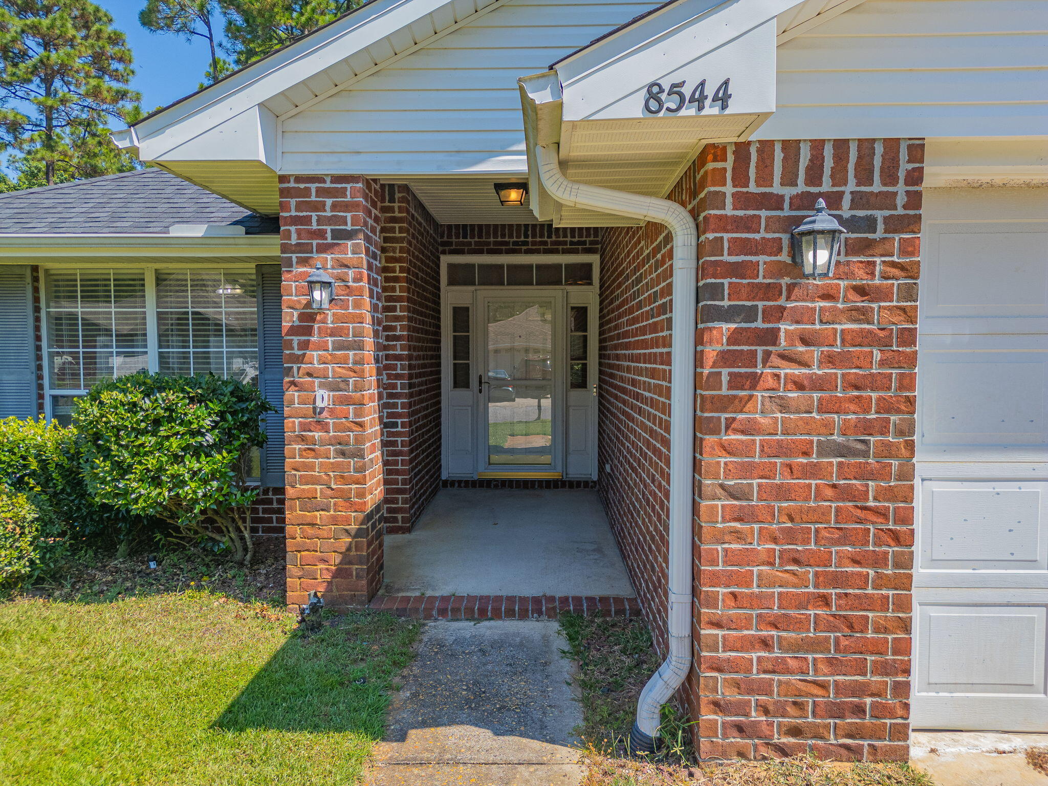 HAMPTON RIDGE ESTATES - Residential