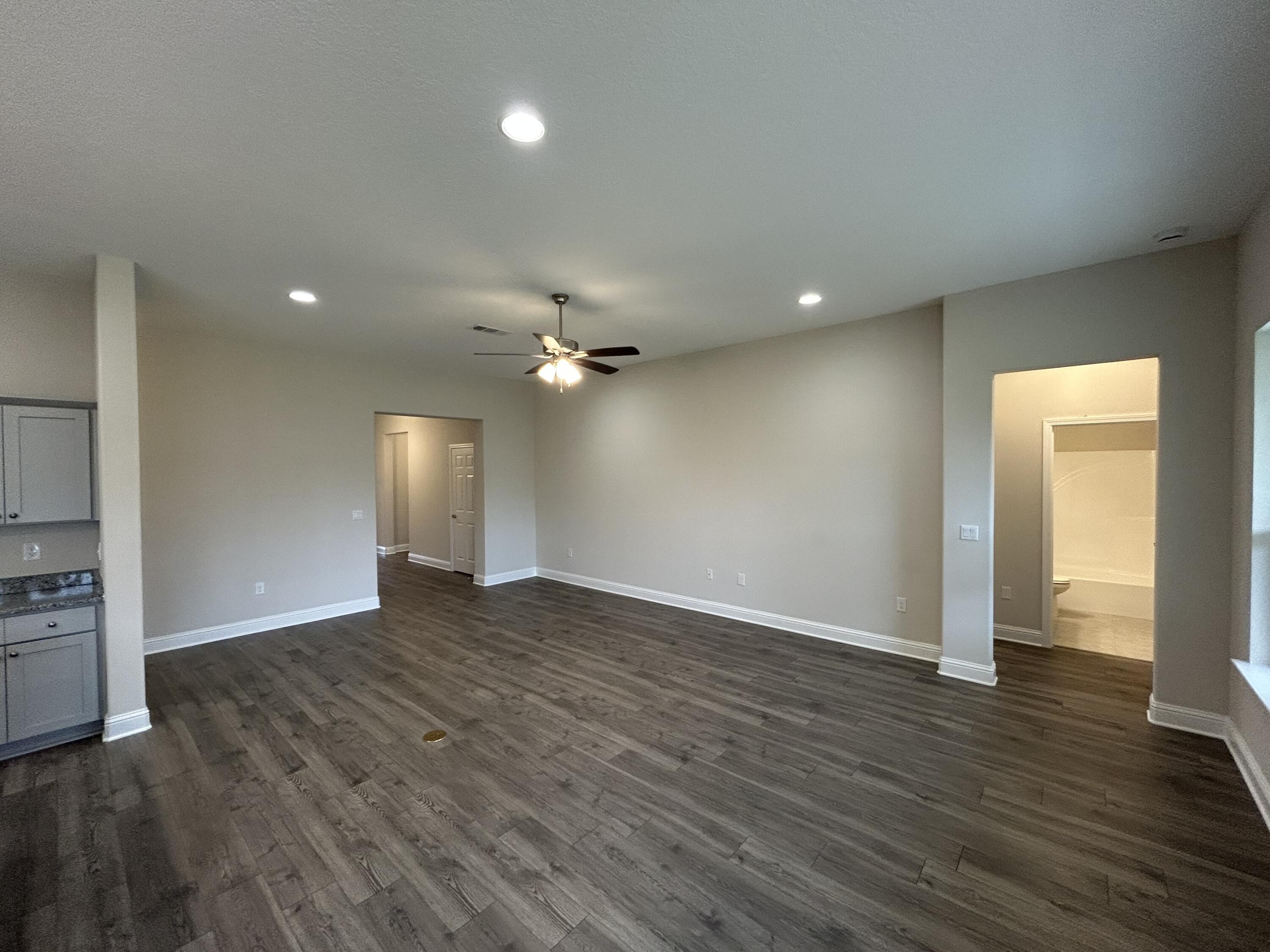 CREETS LANDING - Residential