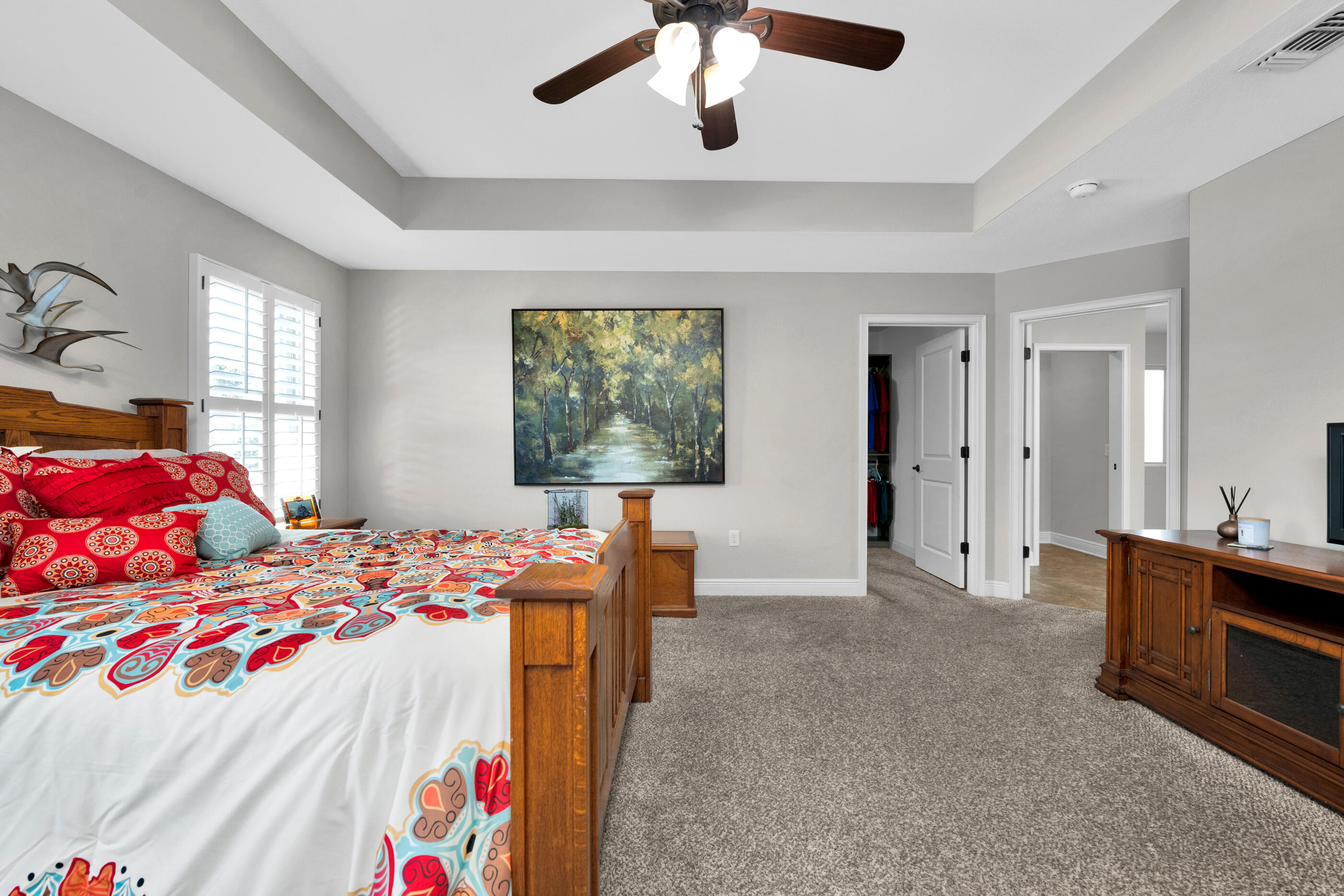 WHISPERING PINES - Residential