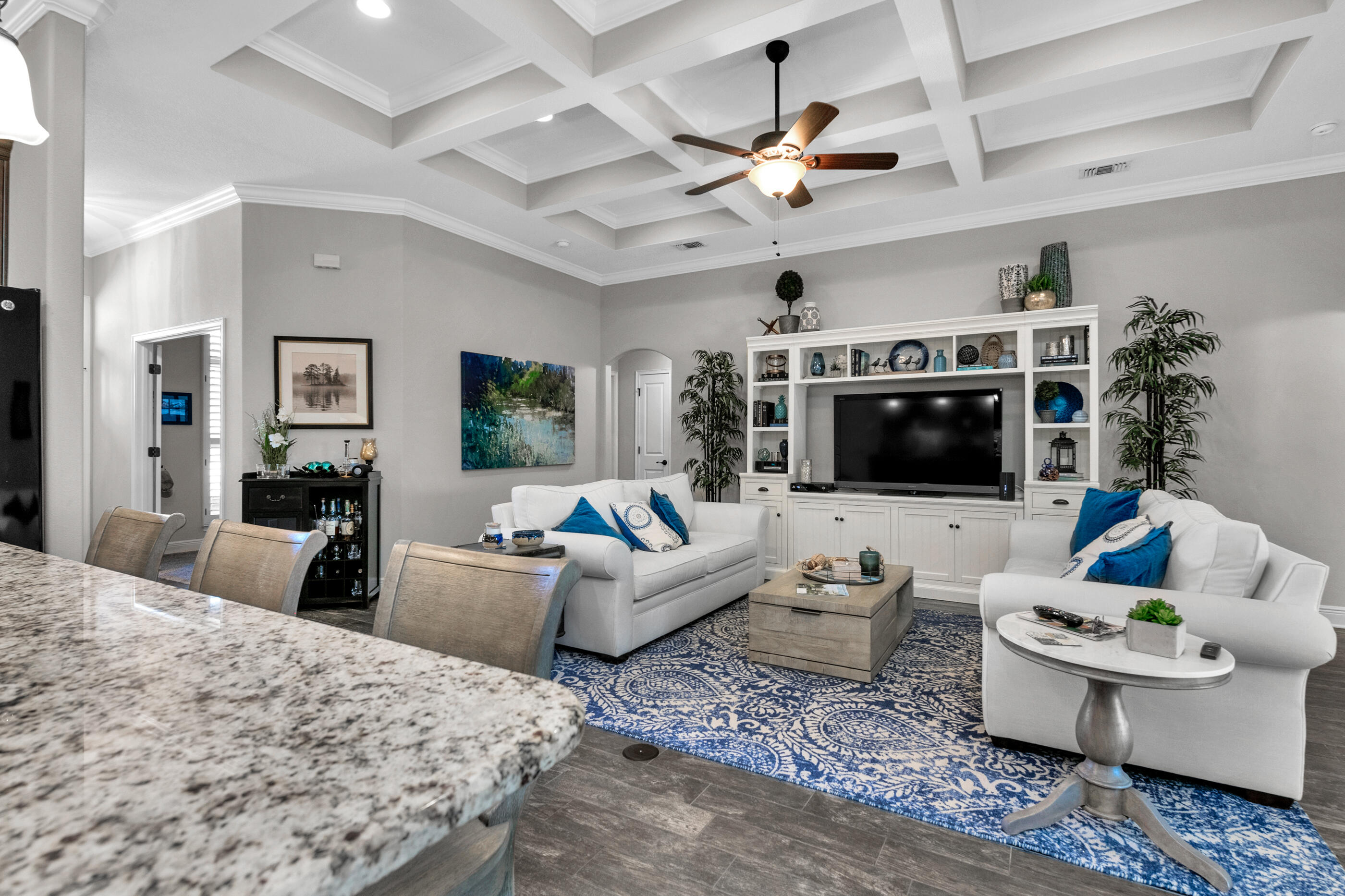 WHISPERING PINES - Residential