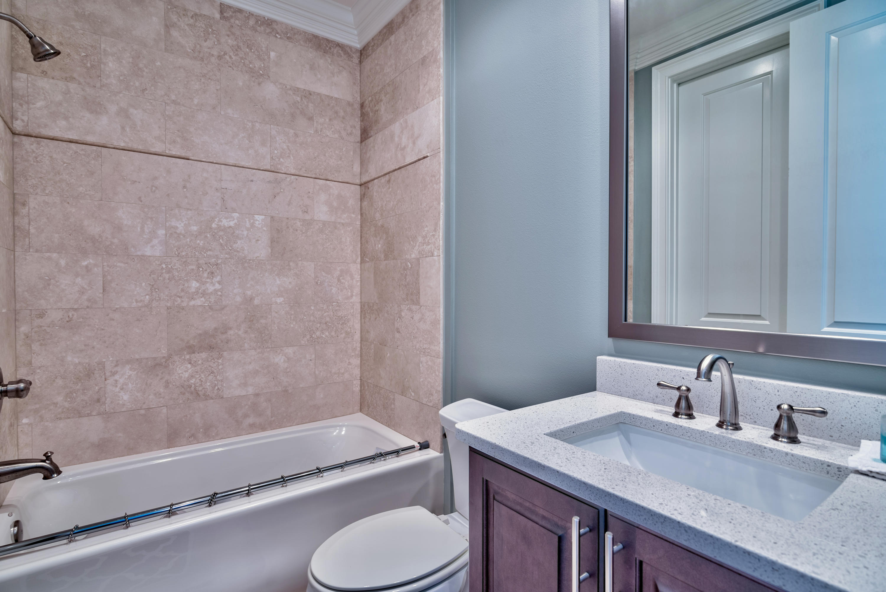 VILLA LAGO - Residential