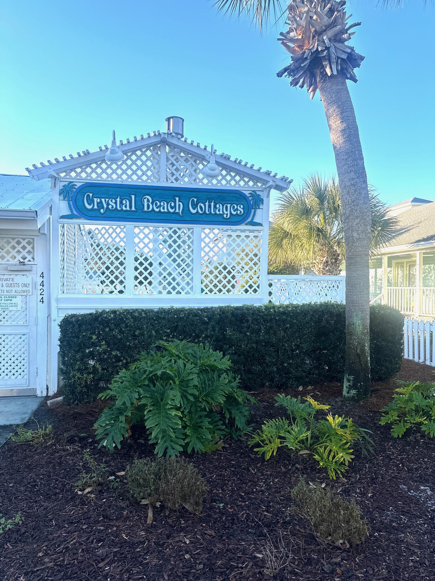 CRYSTAL BEACH - Residential