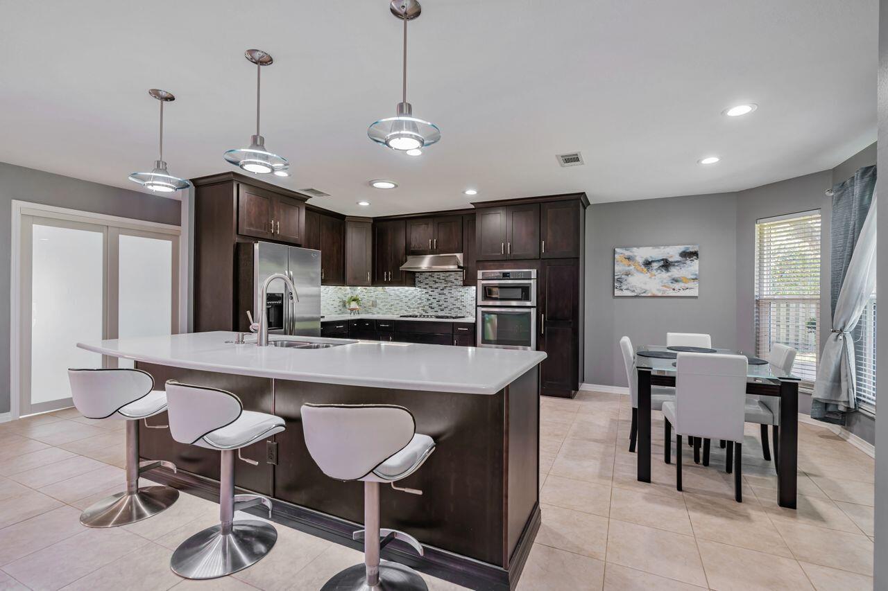 LONGWOOD PINES S/D - Residential