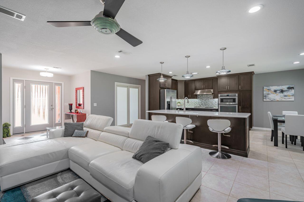LONGWOOD PINES S/D - Residential