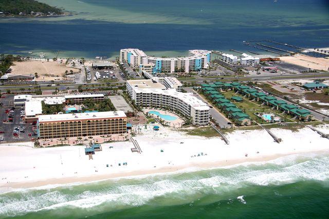 DESTIN WEST GULFSIDE VILLAS - Residential