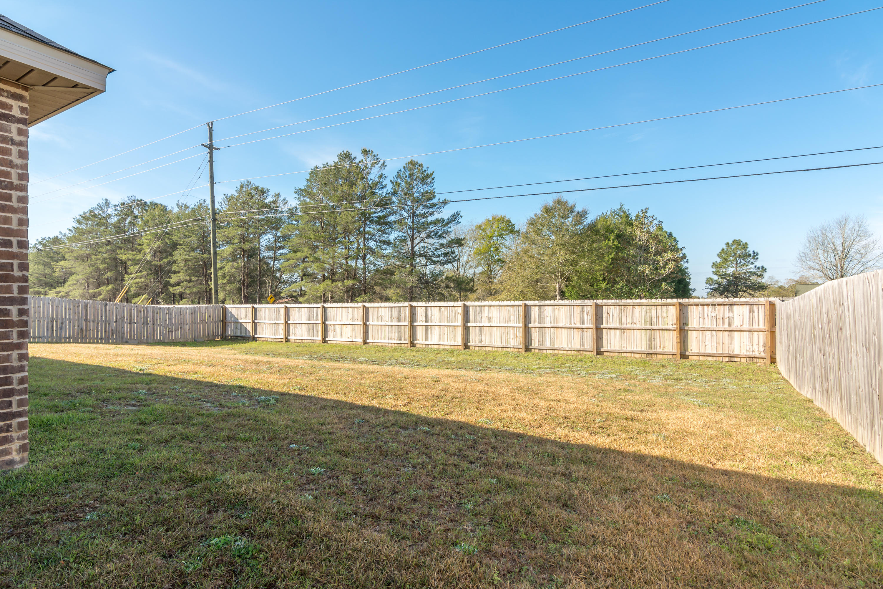 AUTUMN WOODS - Residential
