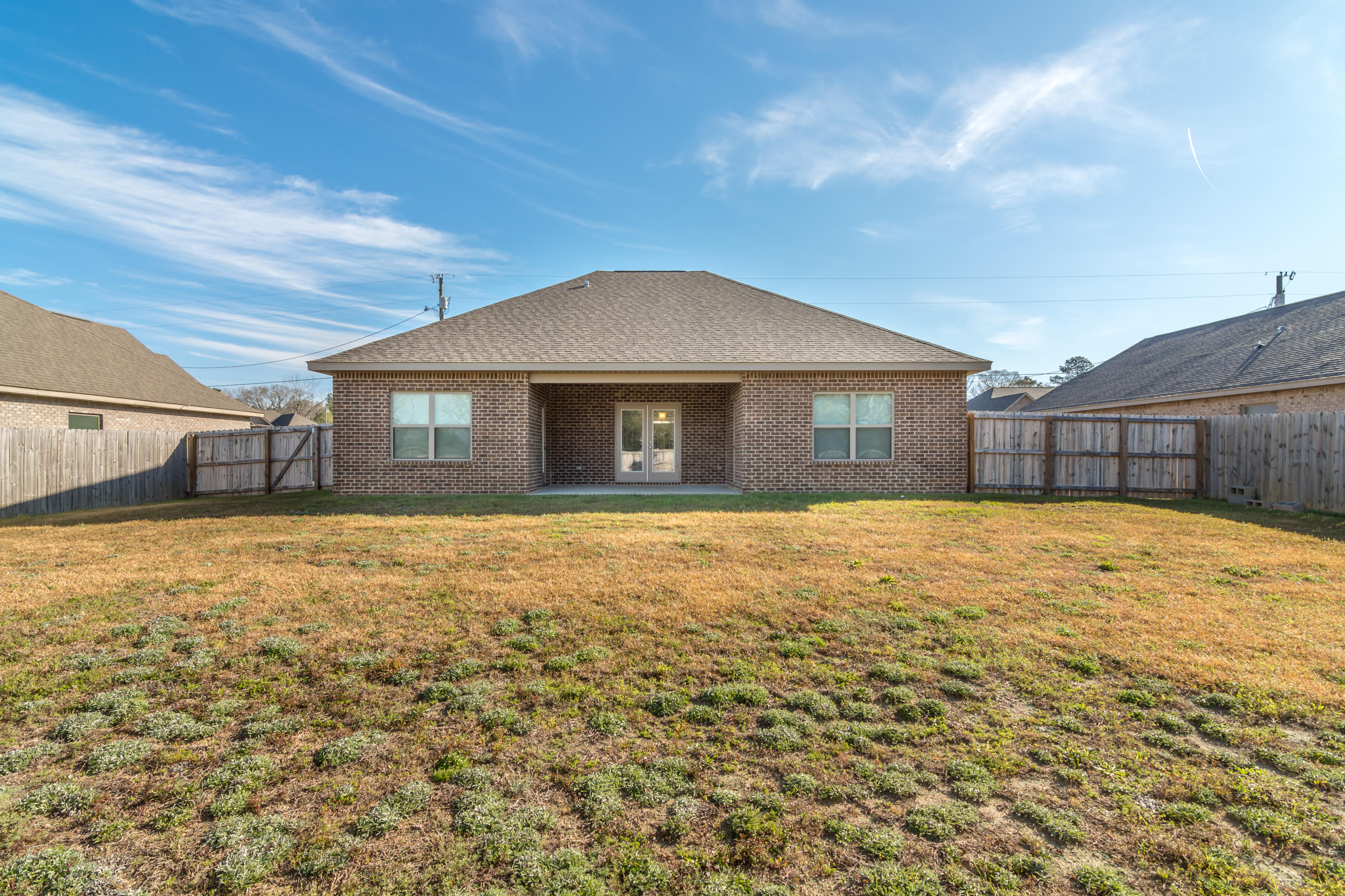 AUTUMN WOODS - Residential