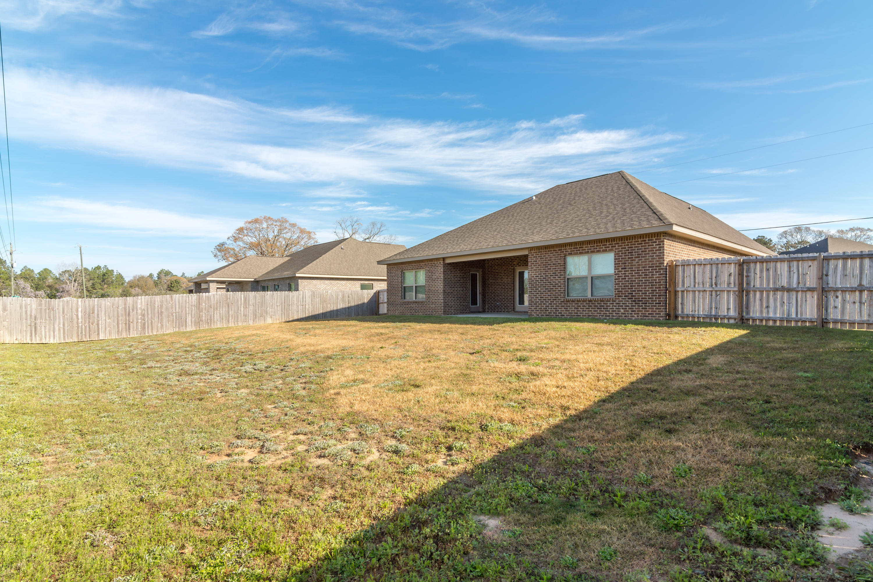 AUTUMN WOODS - Residential