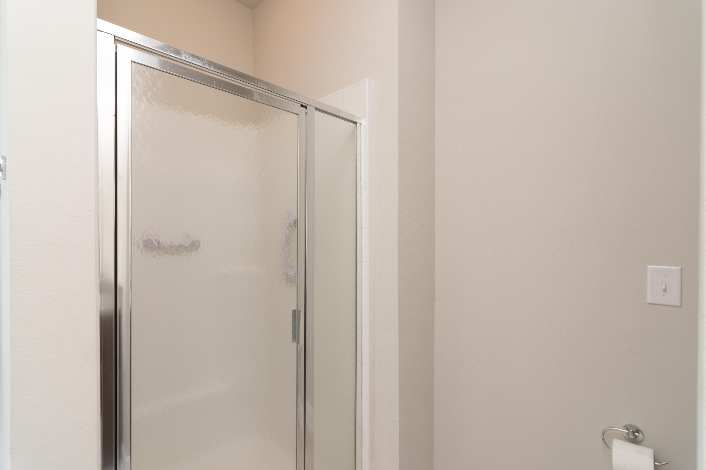 AUTUMN WOODS - Residential