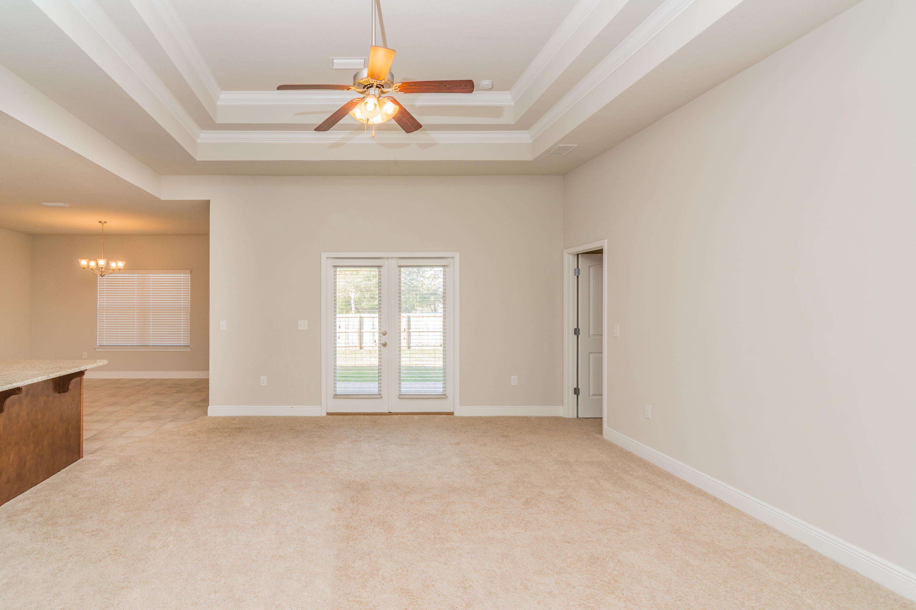 AUTUMN WOODS - Residential